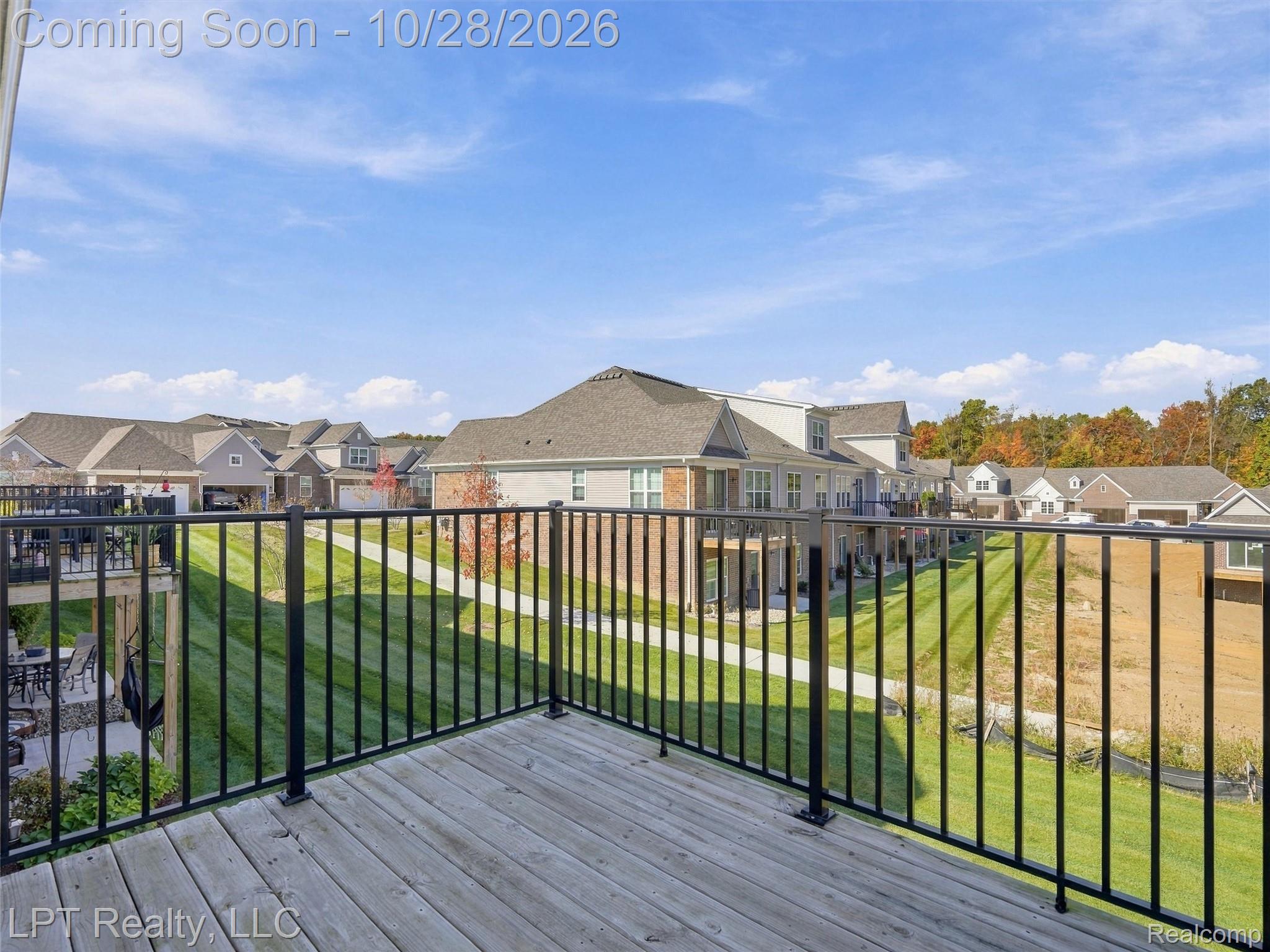 9925 Ridge Run St Property Photo 27