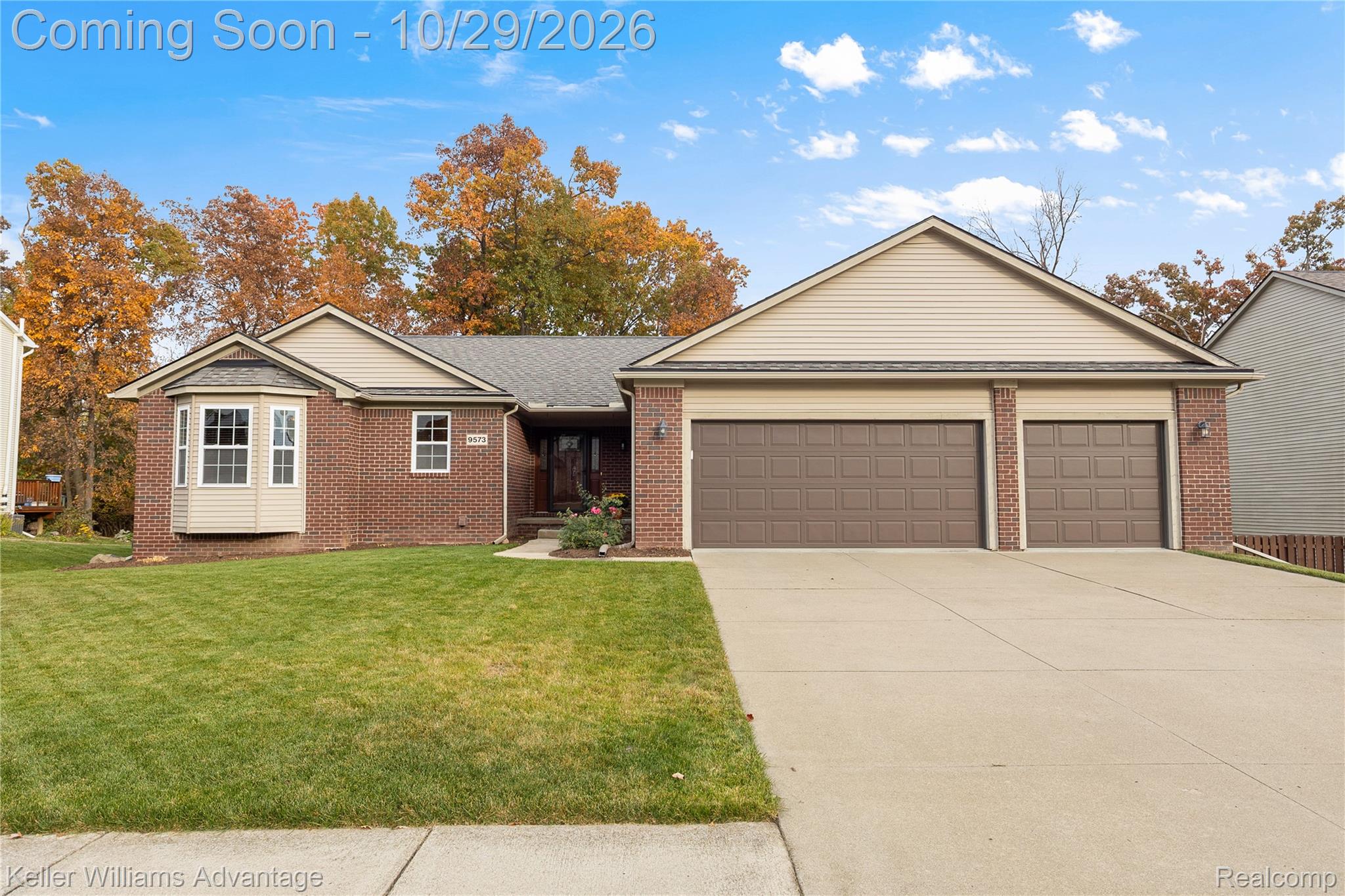 9573 Shelby DR Property Photo 1