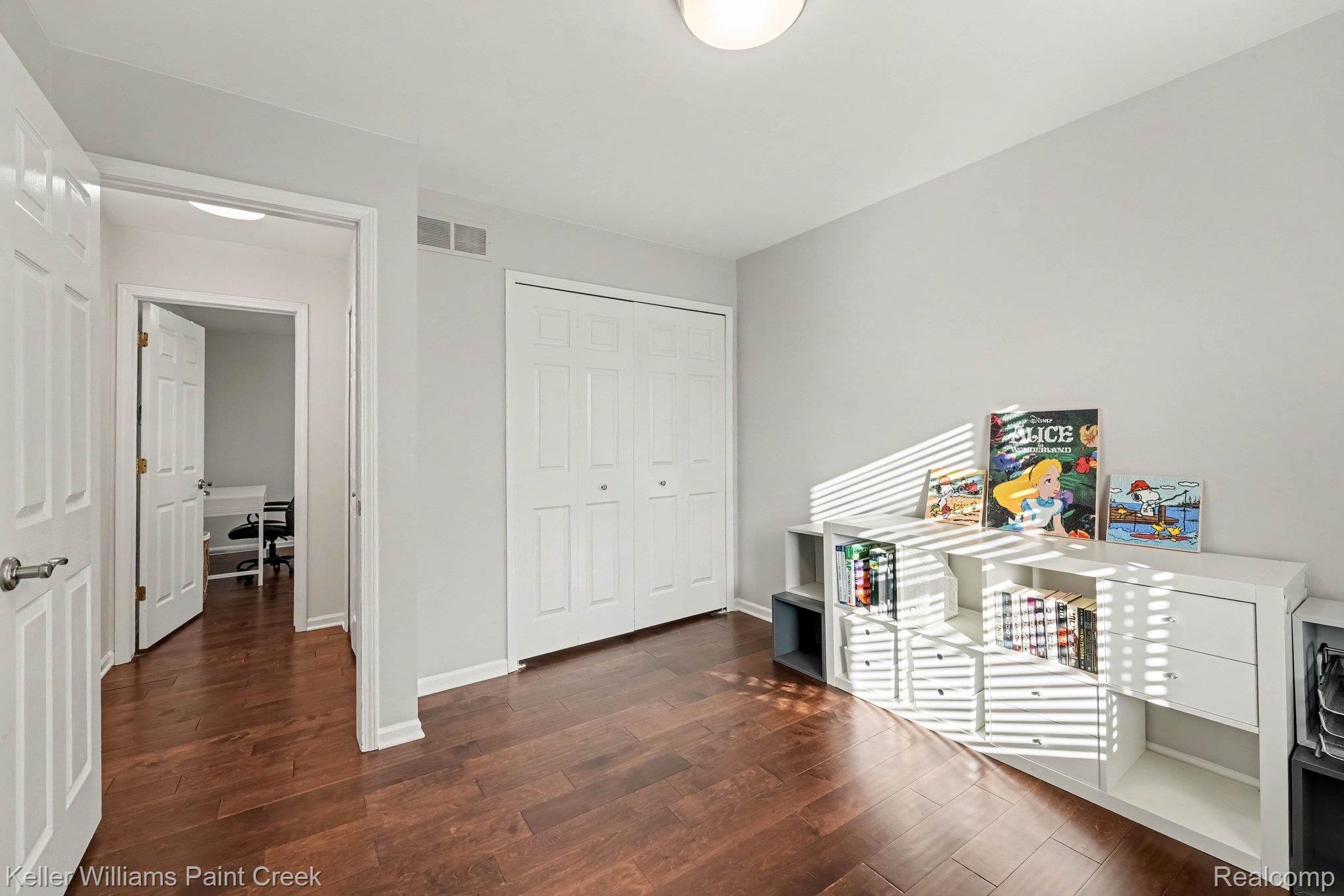 3627 Sunnyside Ct Property Photo 24