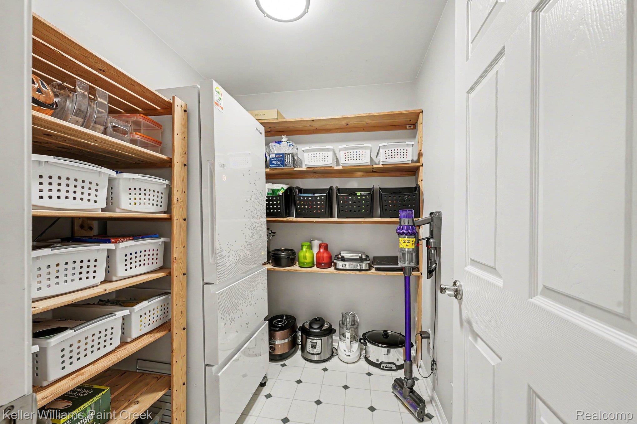 3627 Sunnyside Ct Property Photo 31