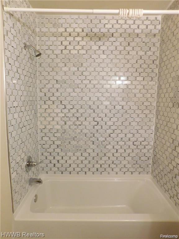 805 Plate St # 210 Property Photo 12