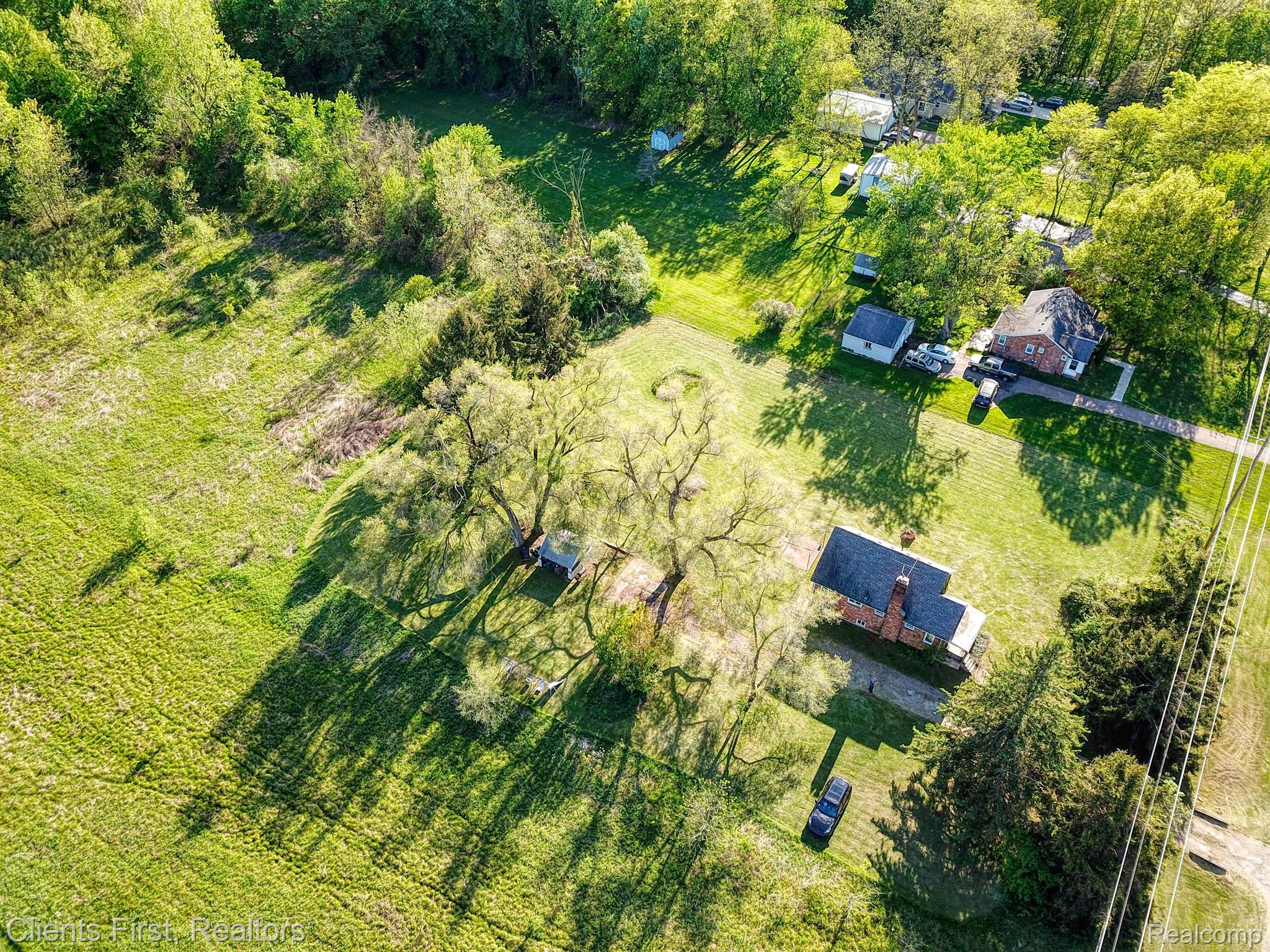 48375 Ford Rd Property Photo 11