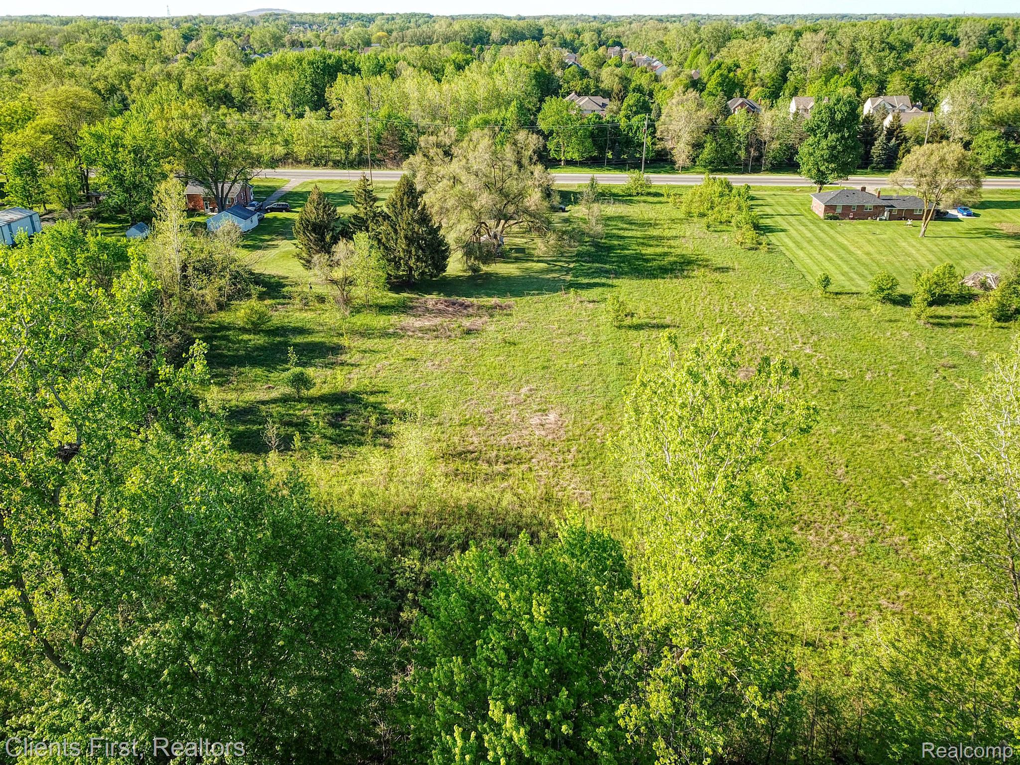 48375 Ford Rd Property Photo 17