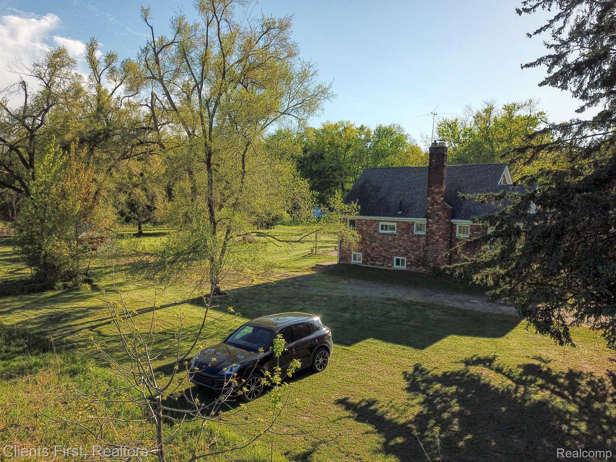 48375 Ford Rd Property Photo 20
