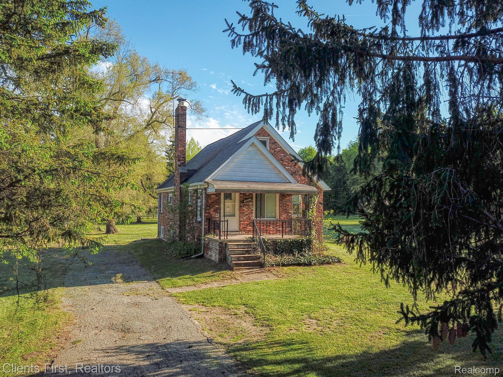 48375 Ford Rd Property Photo 27