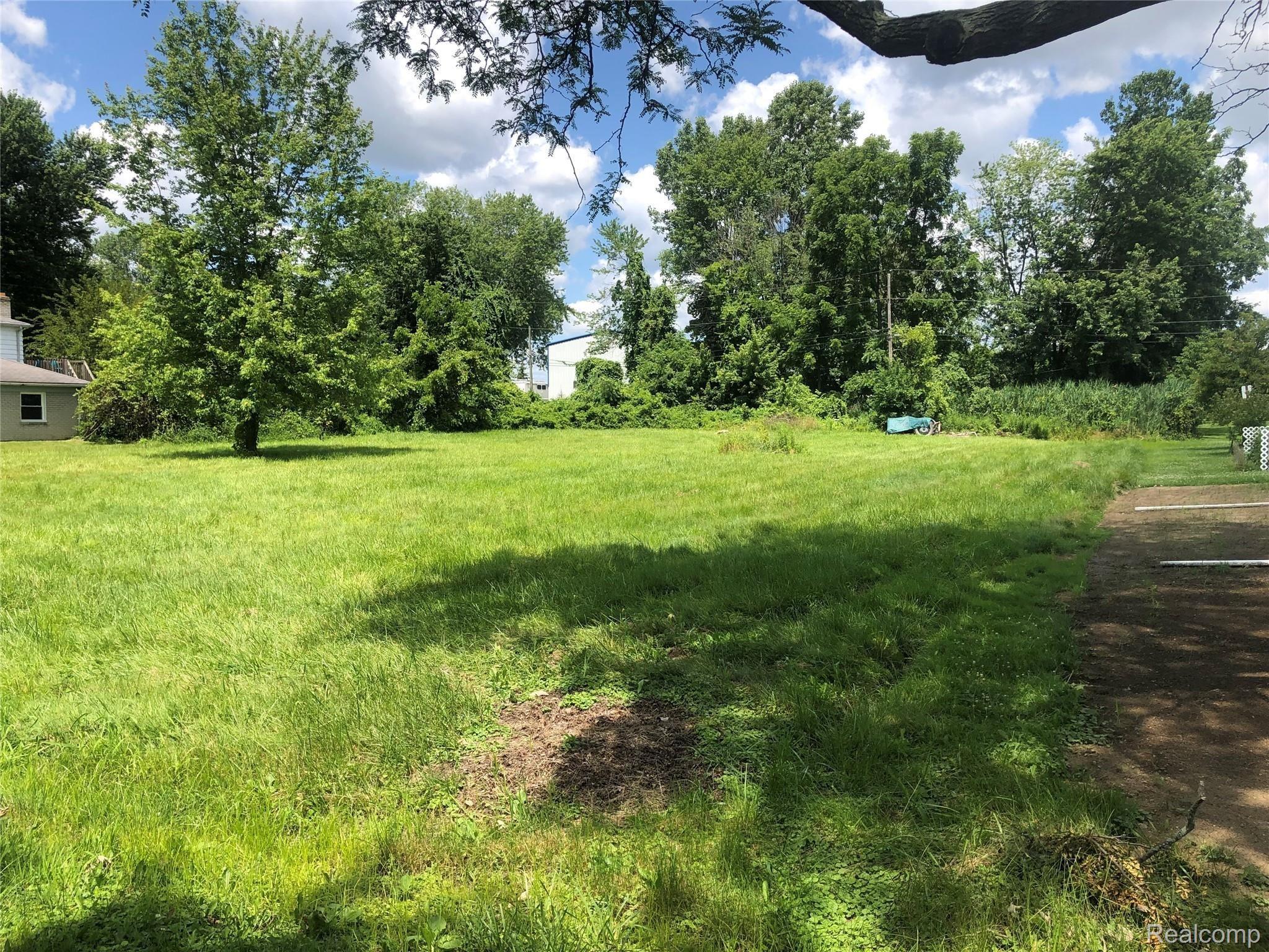 2 Hamer Property Photo 1