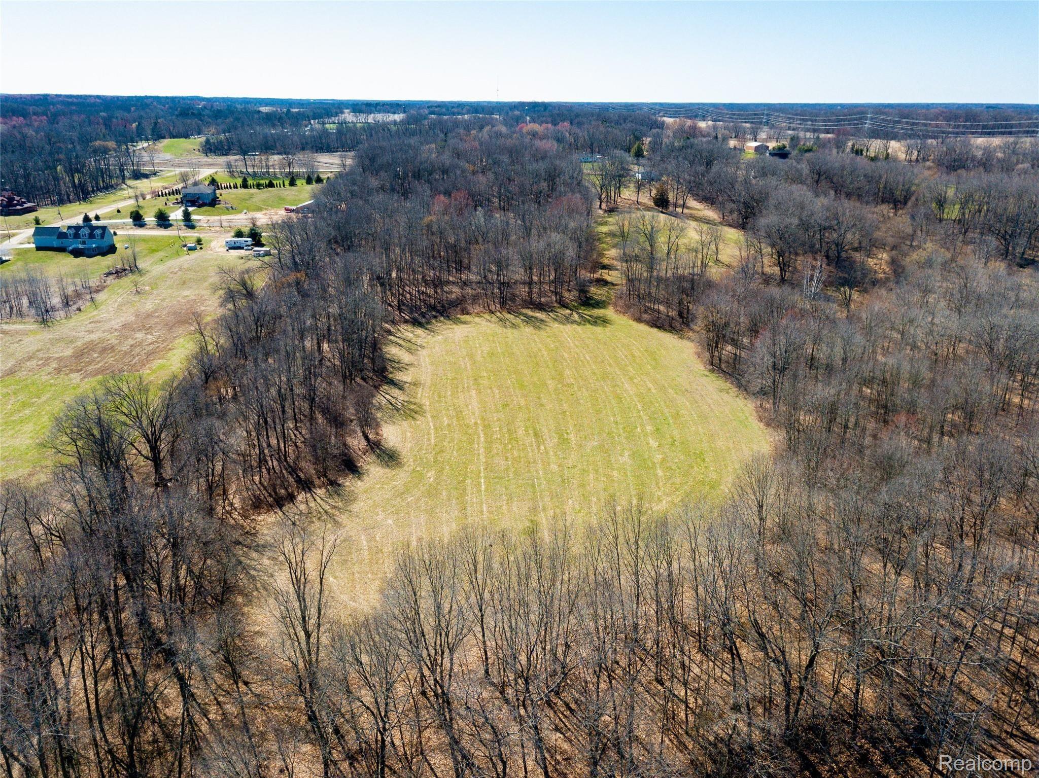 12247 Onondaga Rd Property Photo 13
