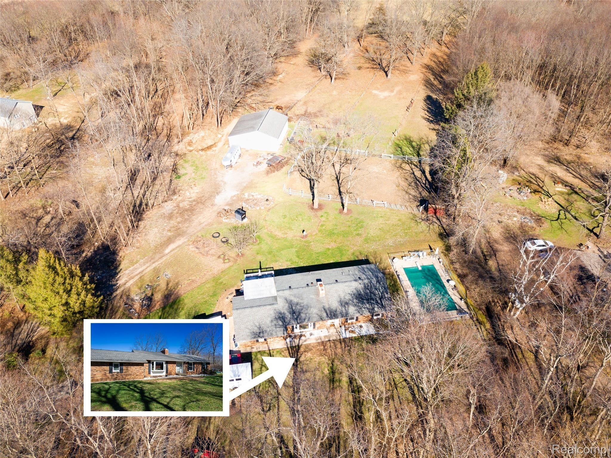 12247 Onondaga Rd Property Photo 23