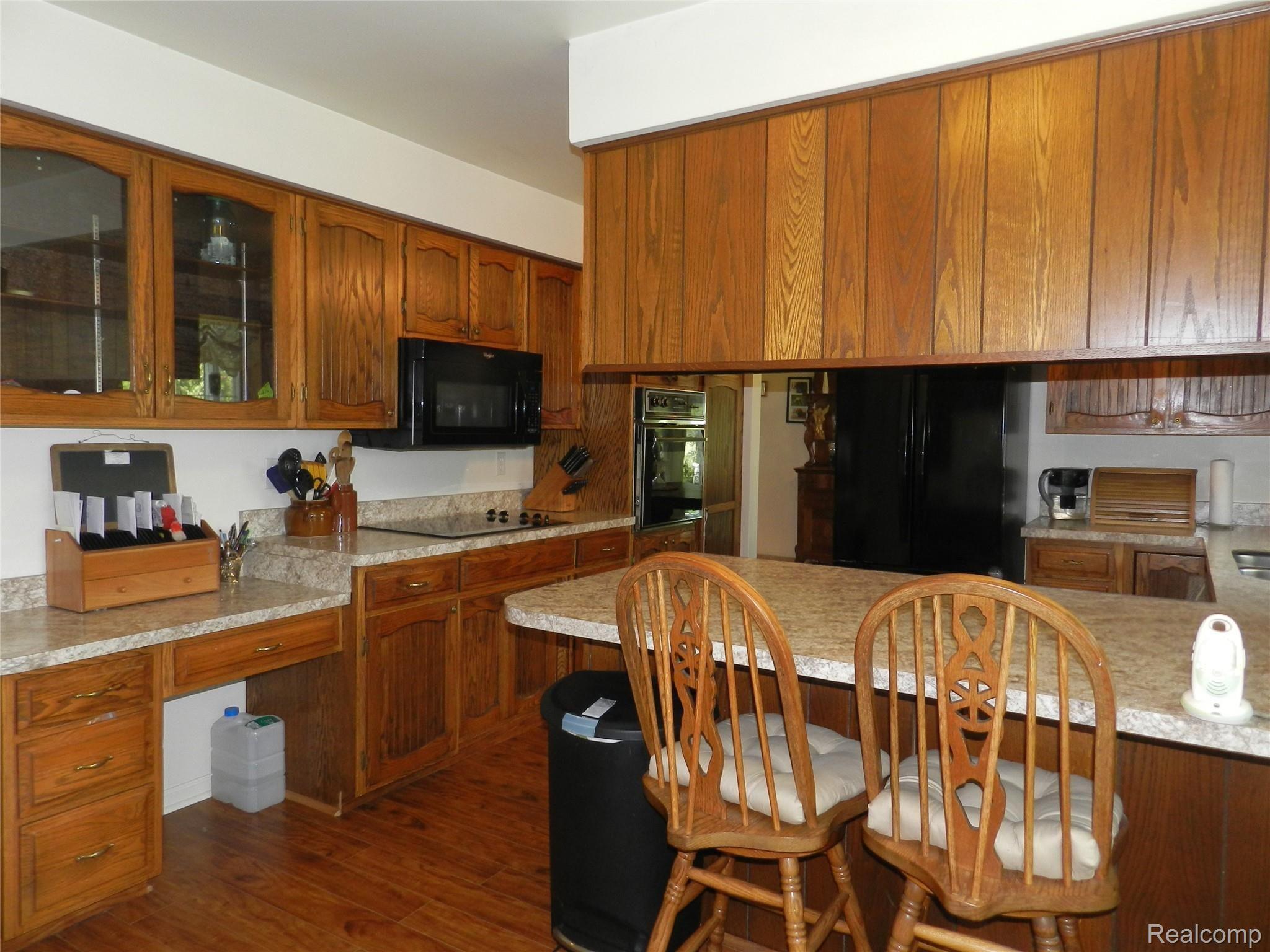 12247 Onondaga Rd Property Photo 39