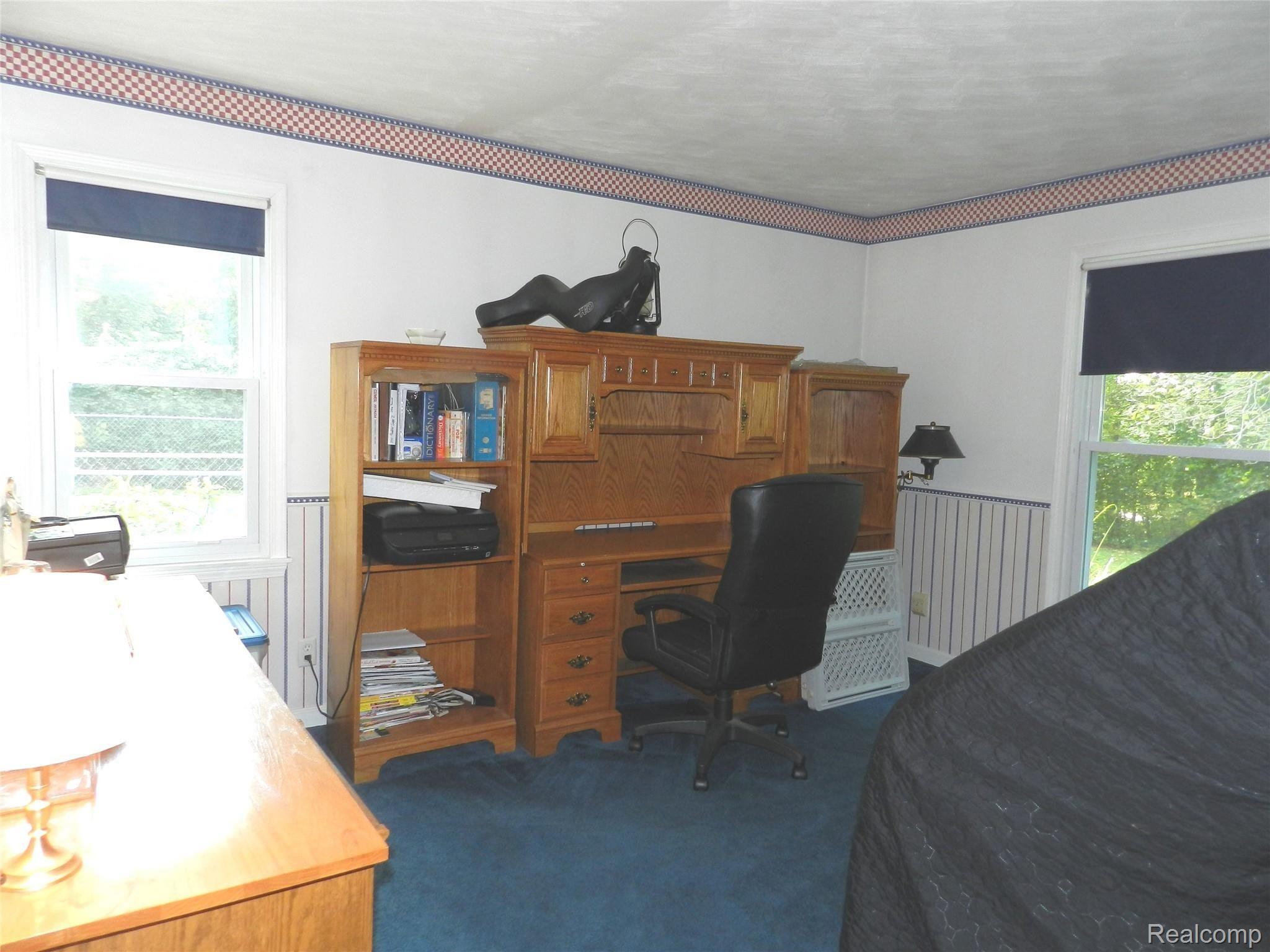 12247 Onondaga Rd Property Photo 44