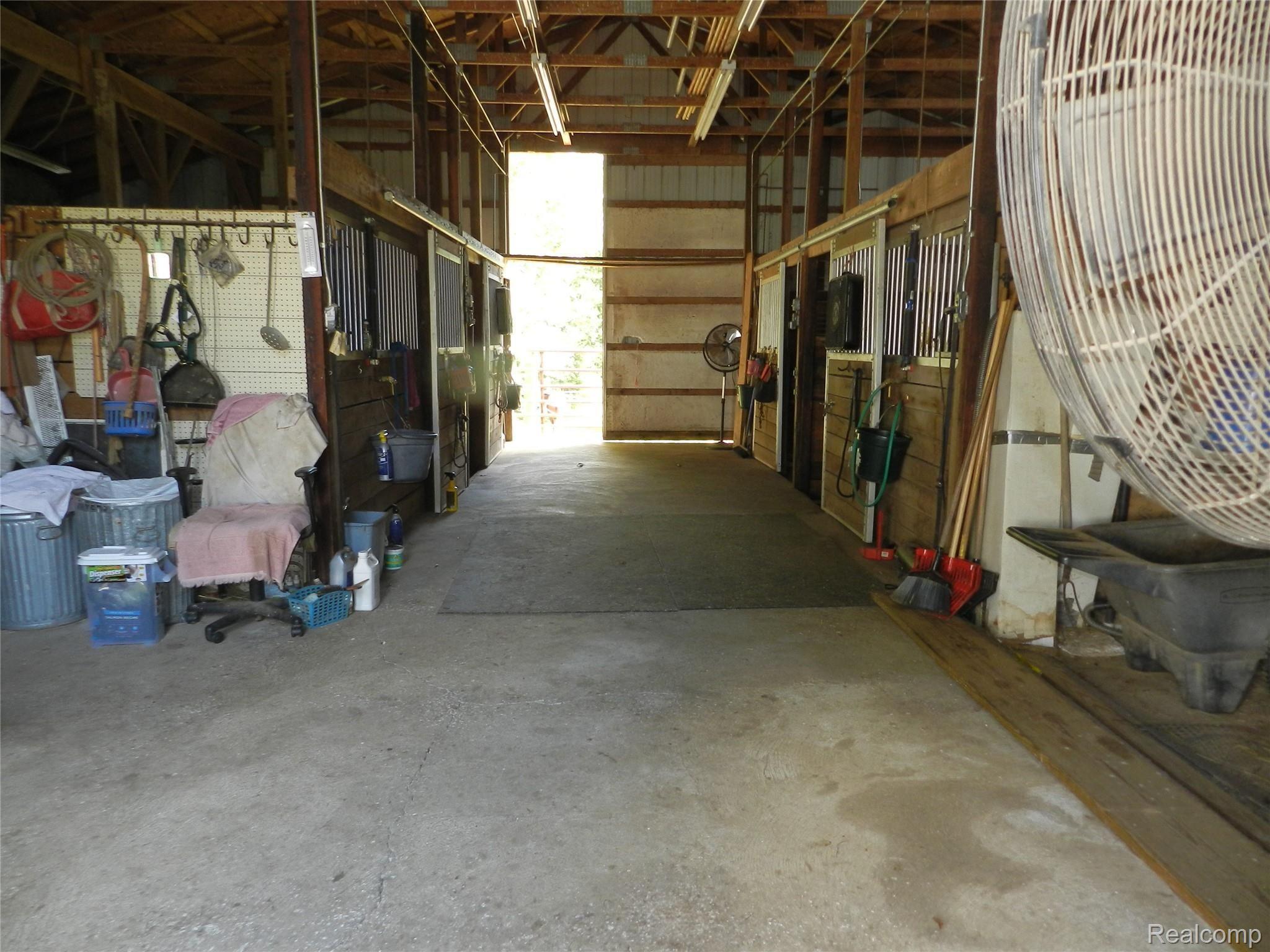 12247 Onondaga Rd Property Photo 52