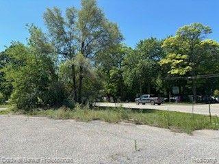 7585 Belleville Rd Property Photo 7