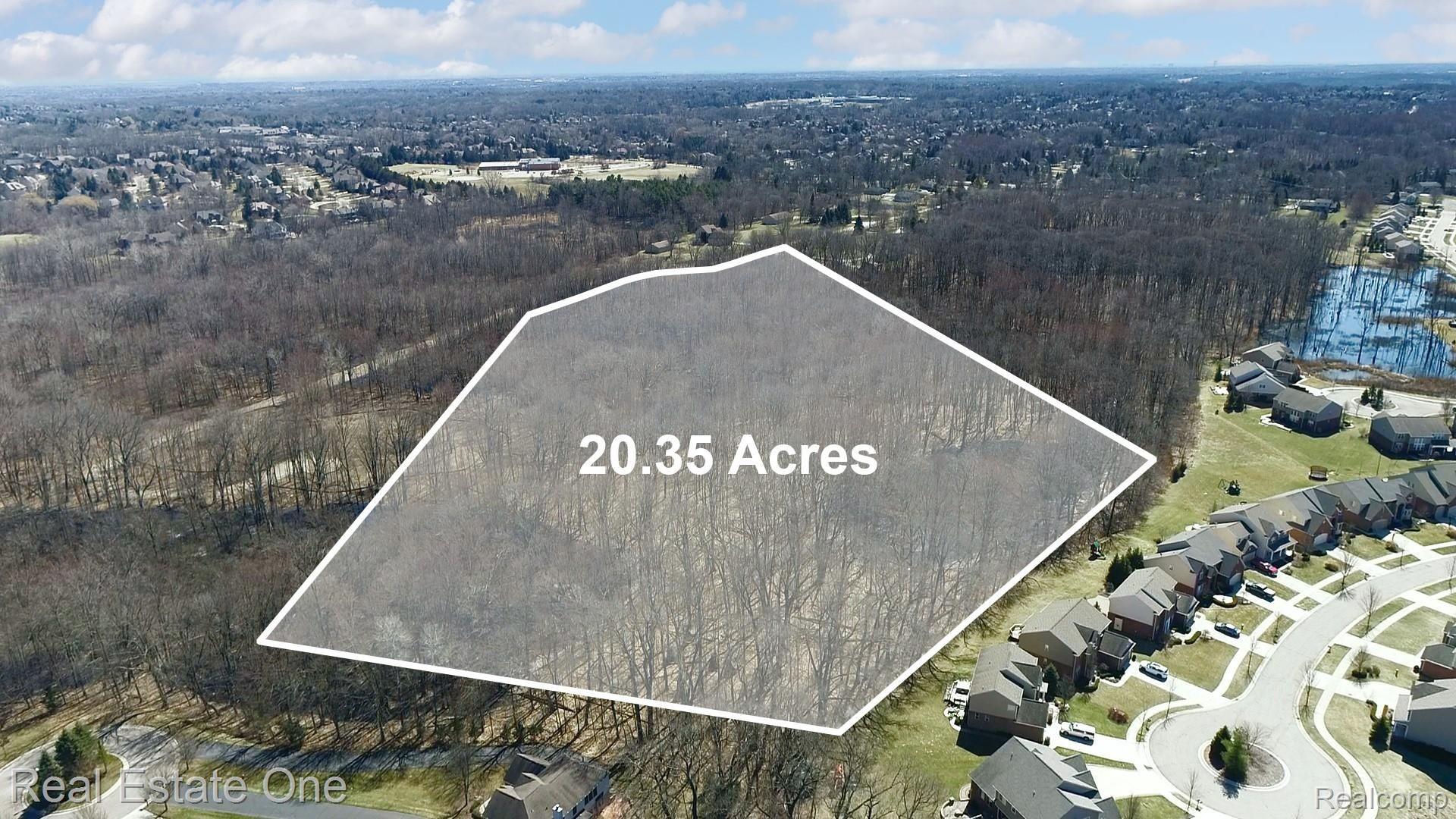 5700 Rolling Hills Dr Property Photo 9