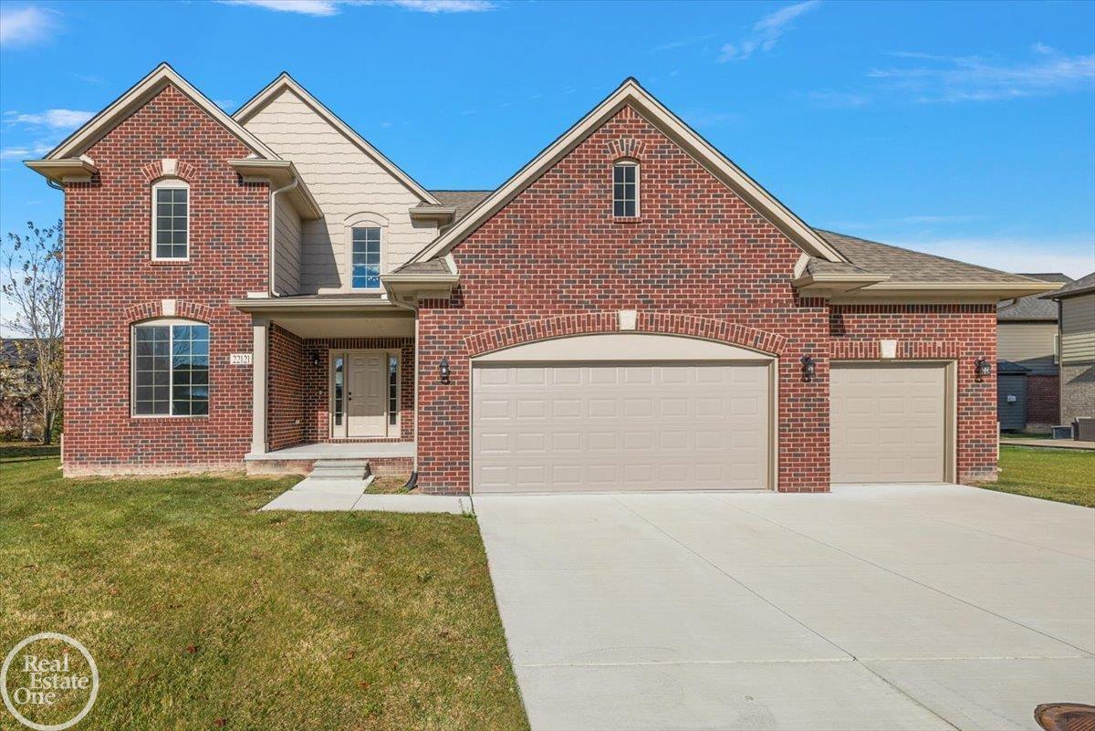 22121 Tahquamenon Ct Property Photo 1