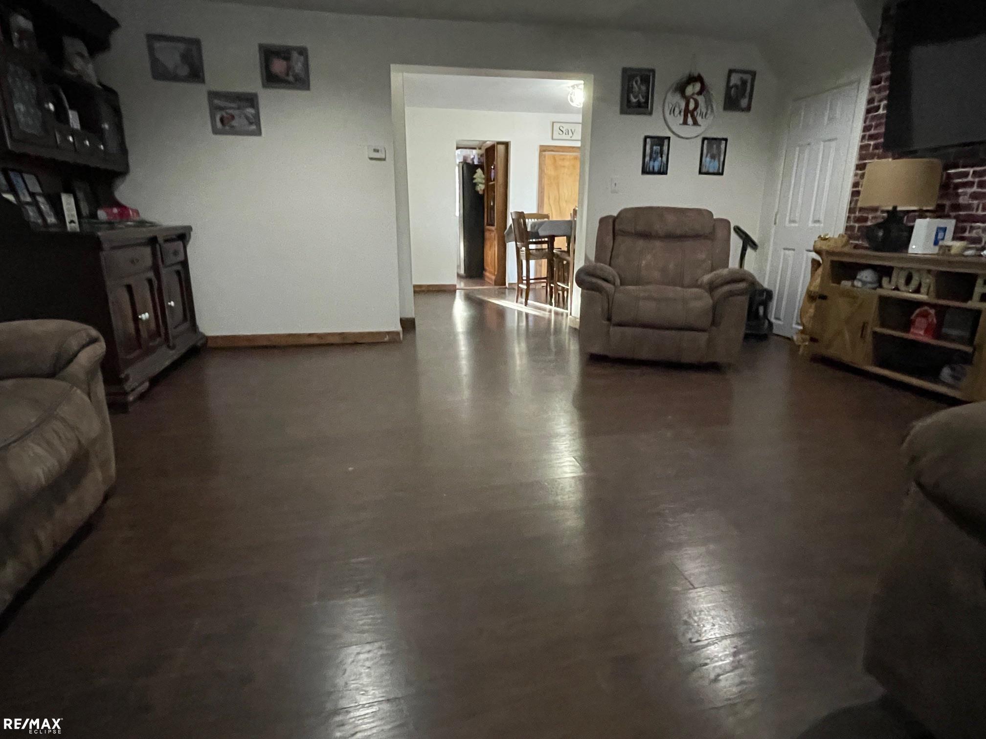 36760 Green St Property Photo 6