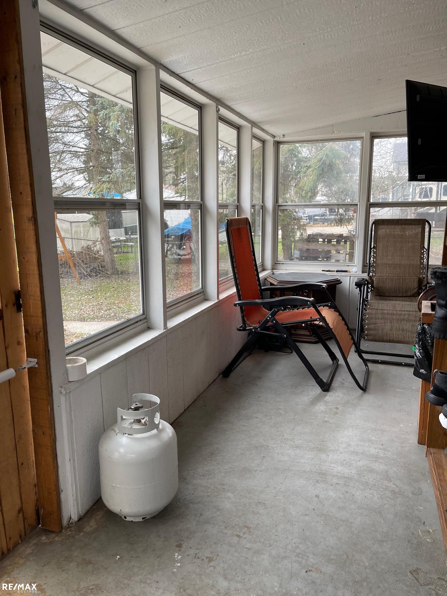 36760 Green St Property Photo 17