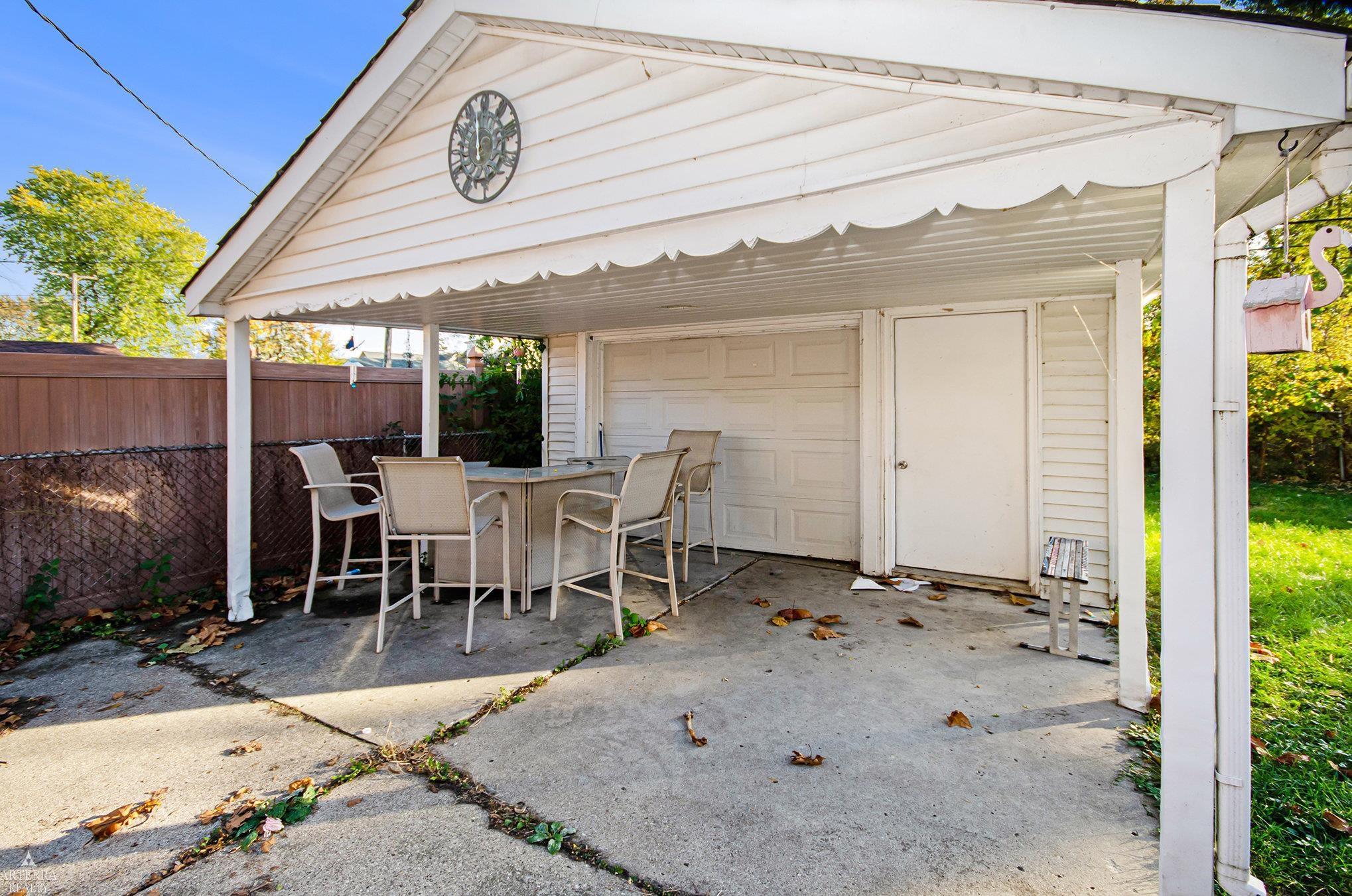 22530 Mylls St Property Photo 23