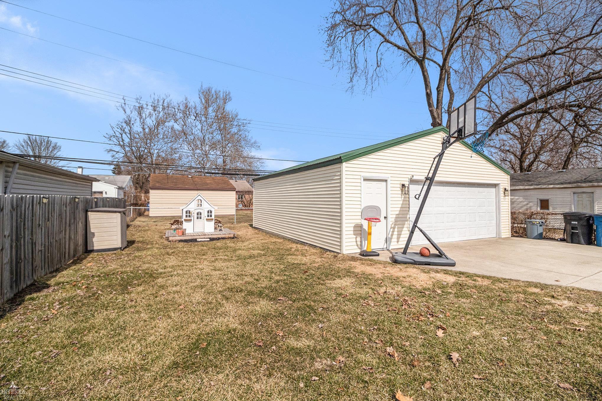 30952 Birchwood St Property Photo 24
