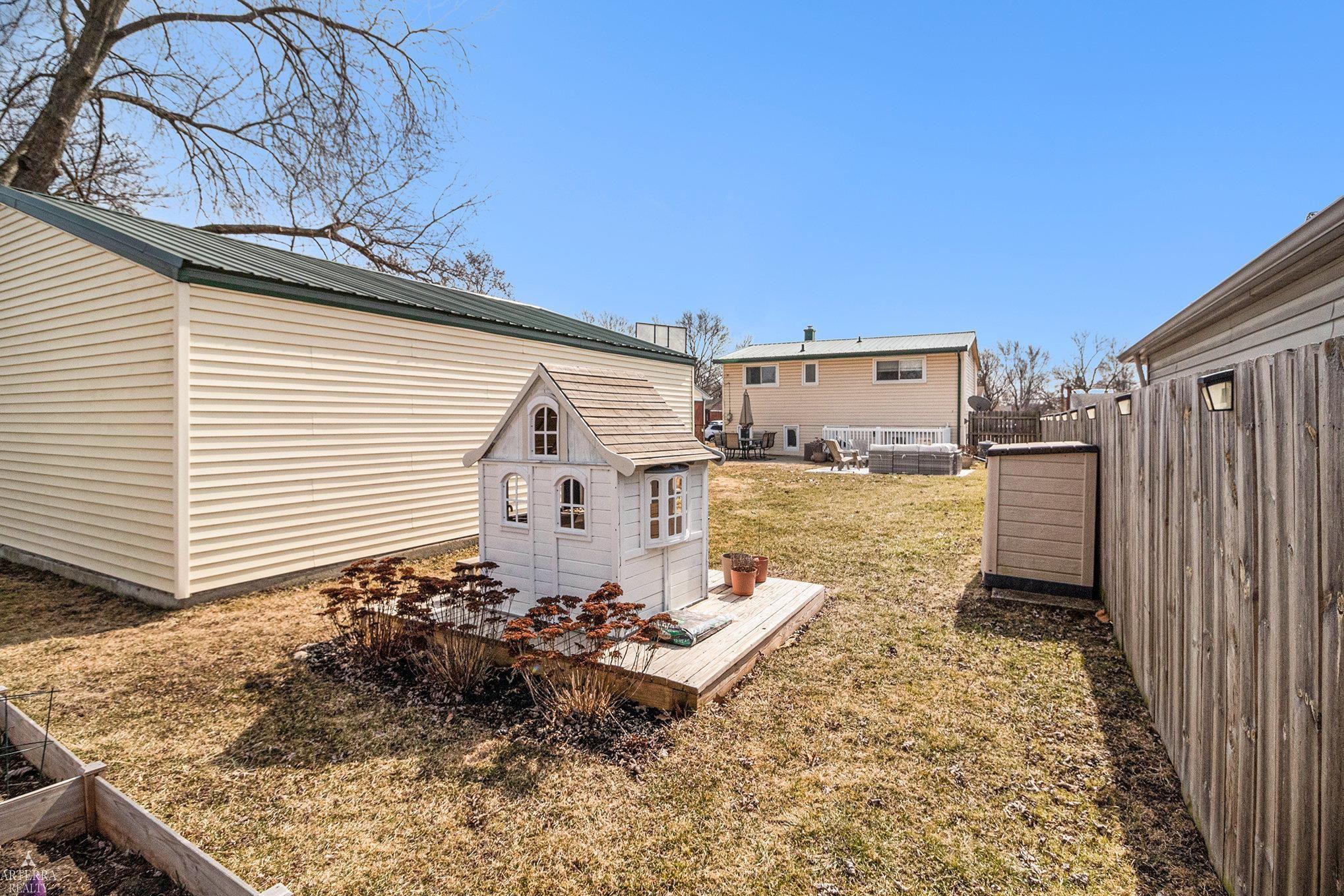 30952 Birchwood St Property Photo 26