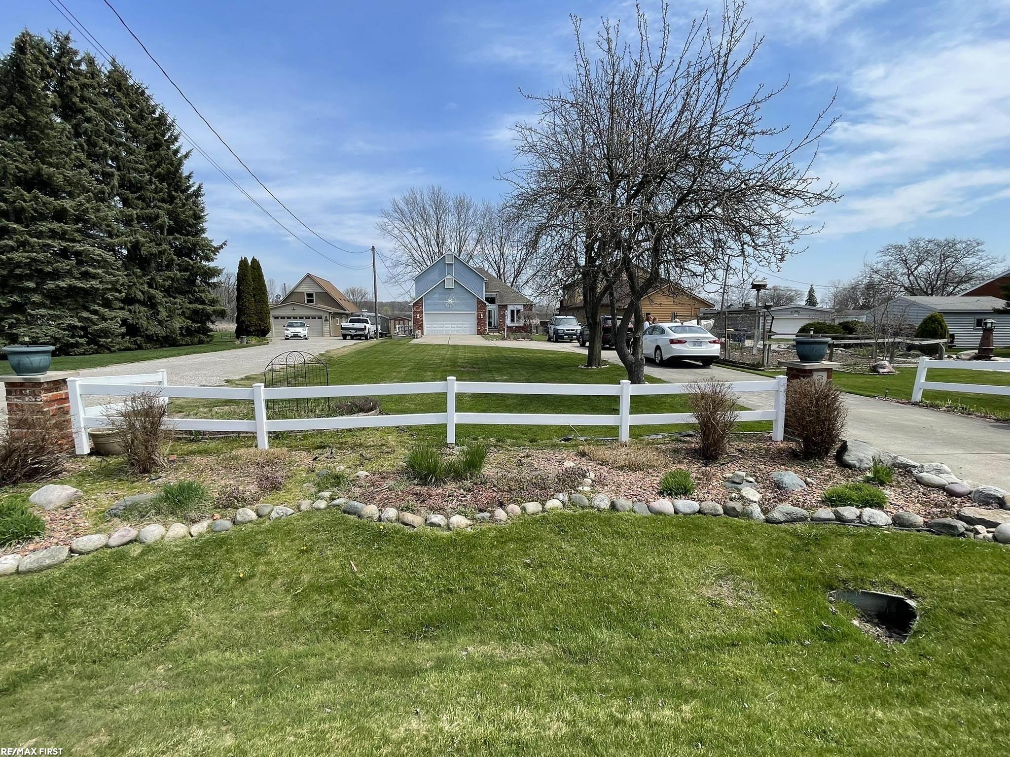 32725 Sutton Rd Property Photo 1