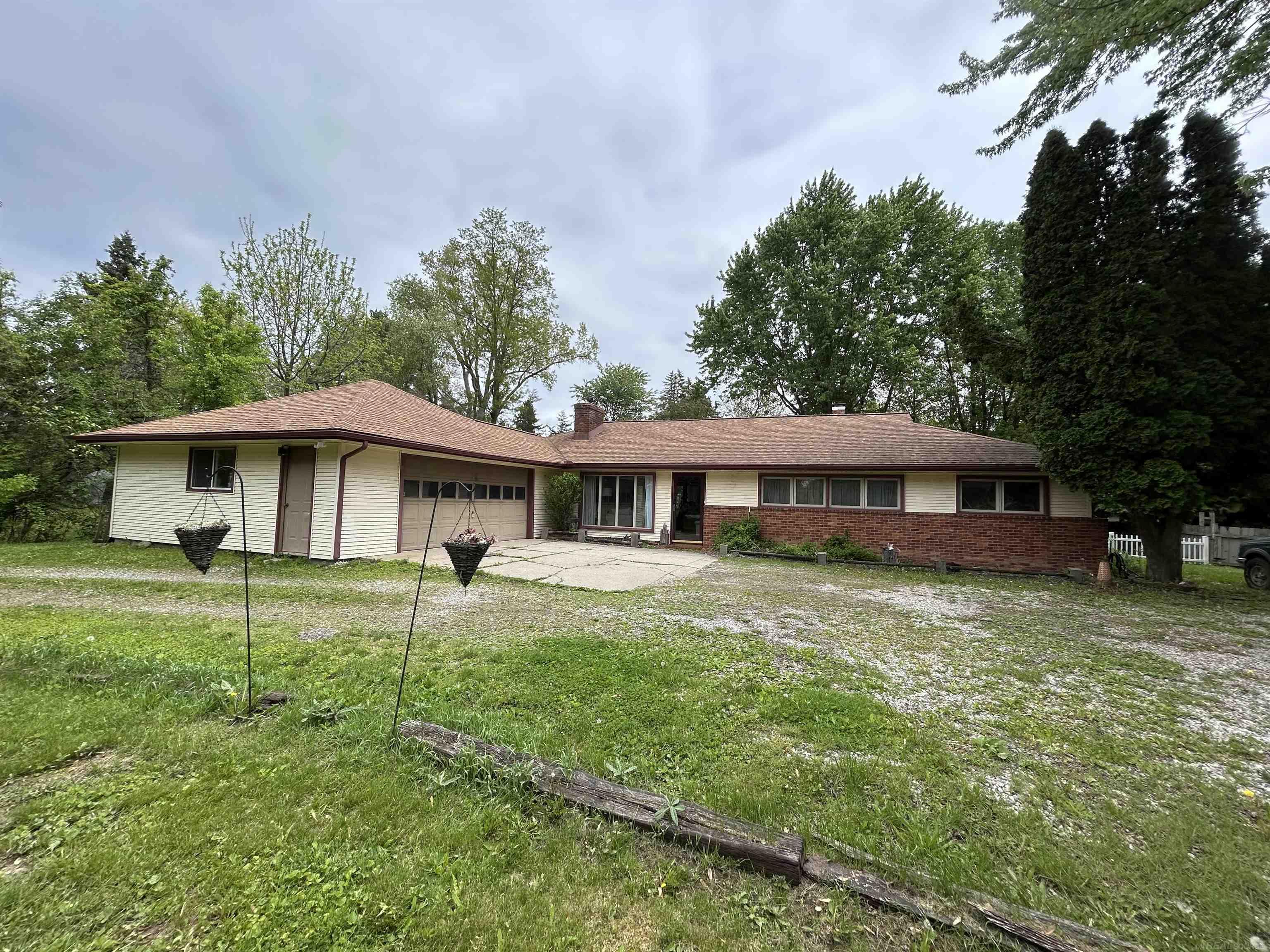 63150 Mound Rd Rd Property Photo 1