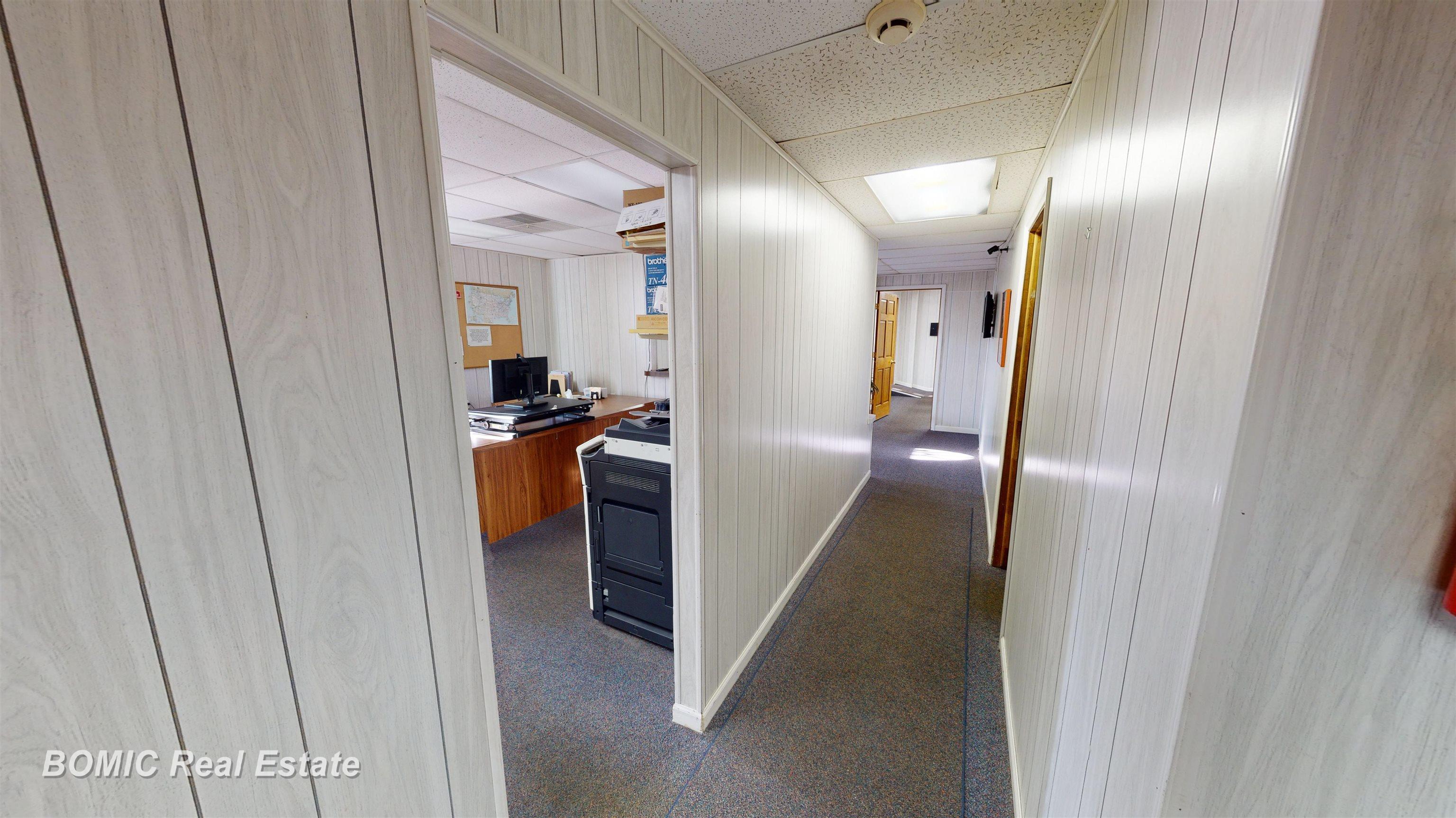 7030 East Rd Property Photo 12
