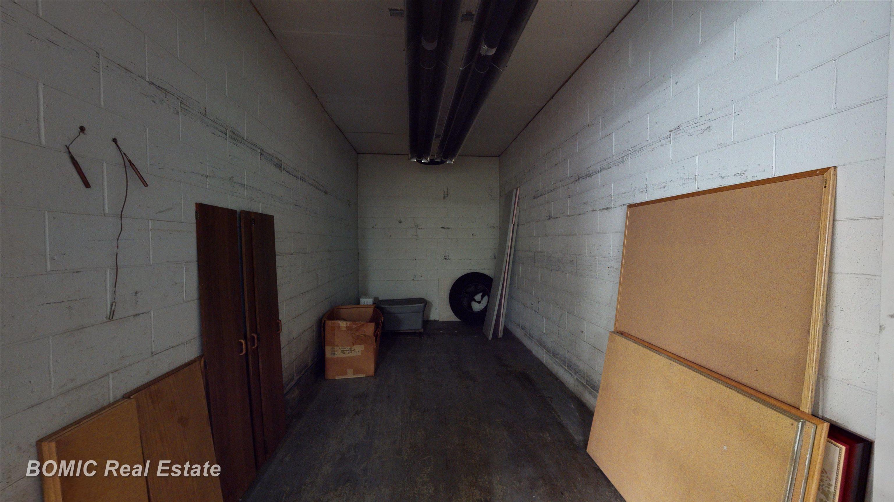 7030 East Rd Property Photo 25