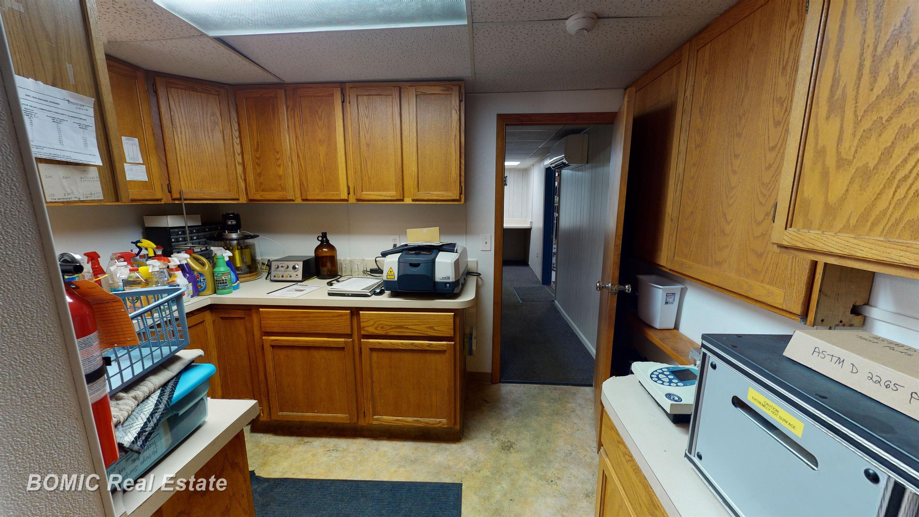 7030 East Rd Property Photo 39