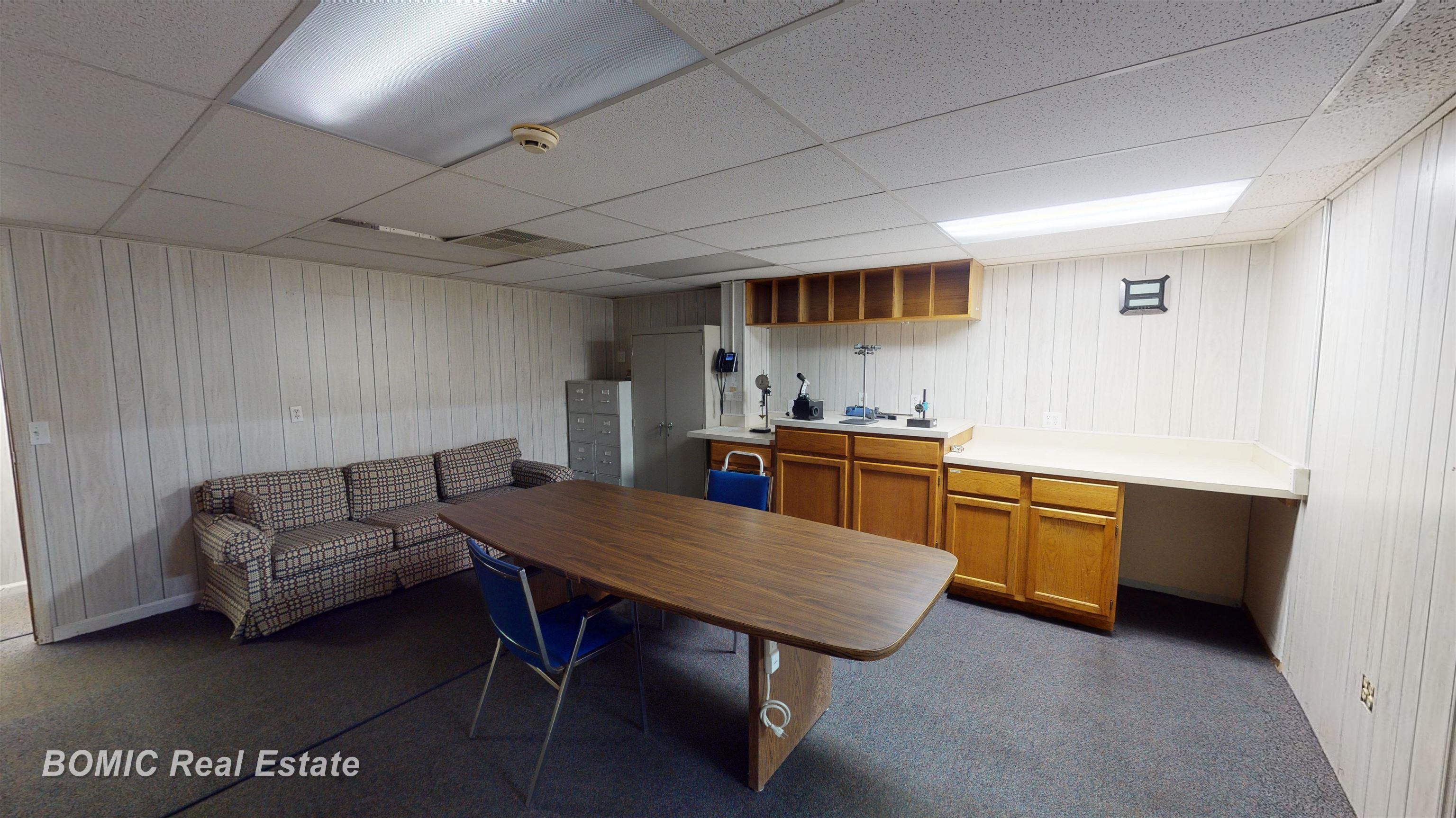 7030 East Rd Property Photo 40