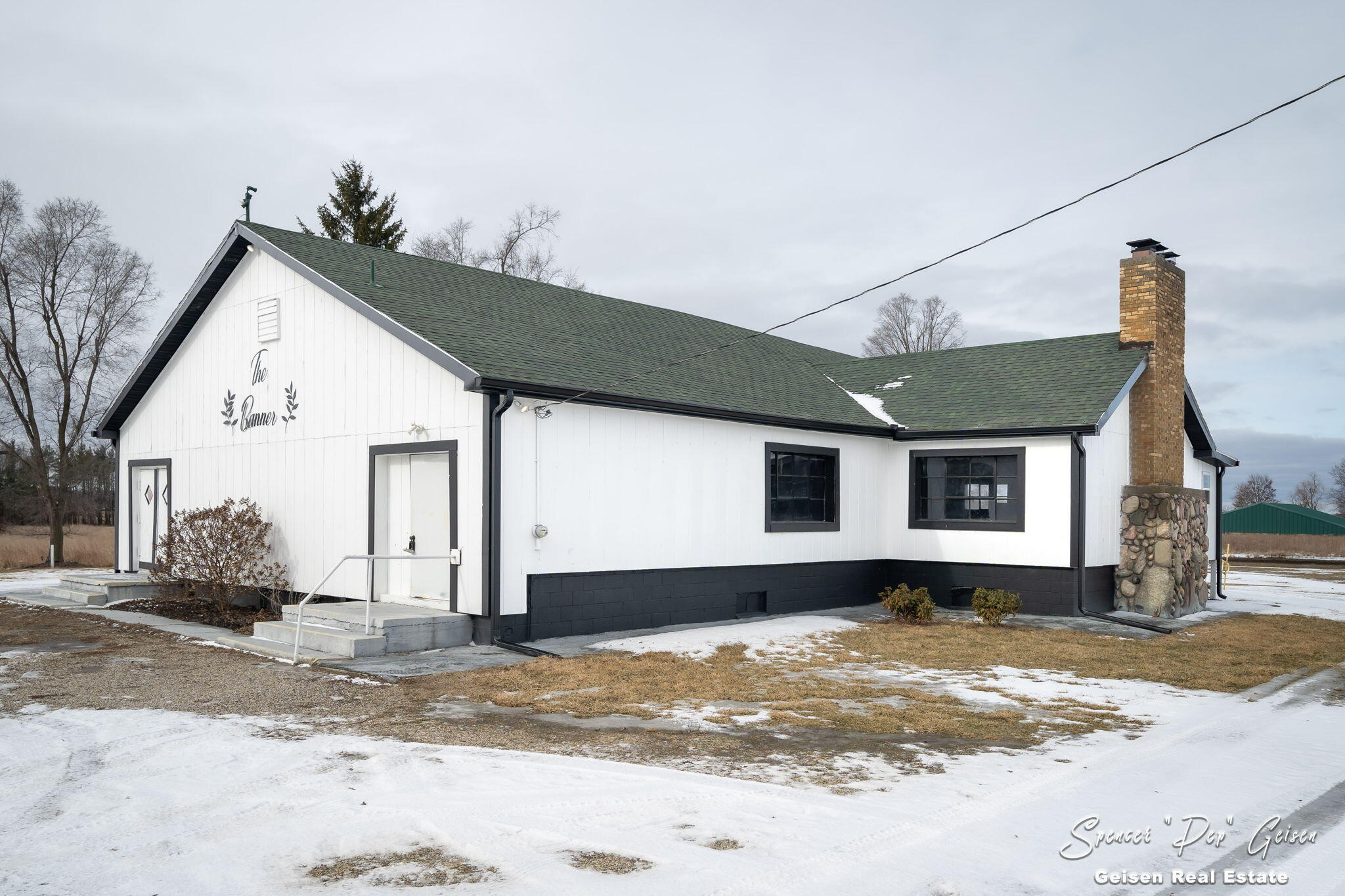 608 Peterson Road Property Photo 1