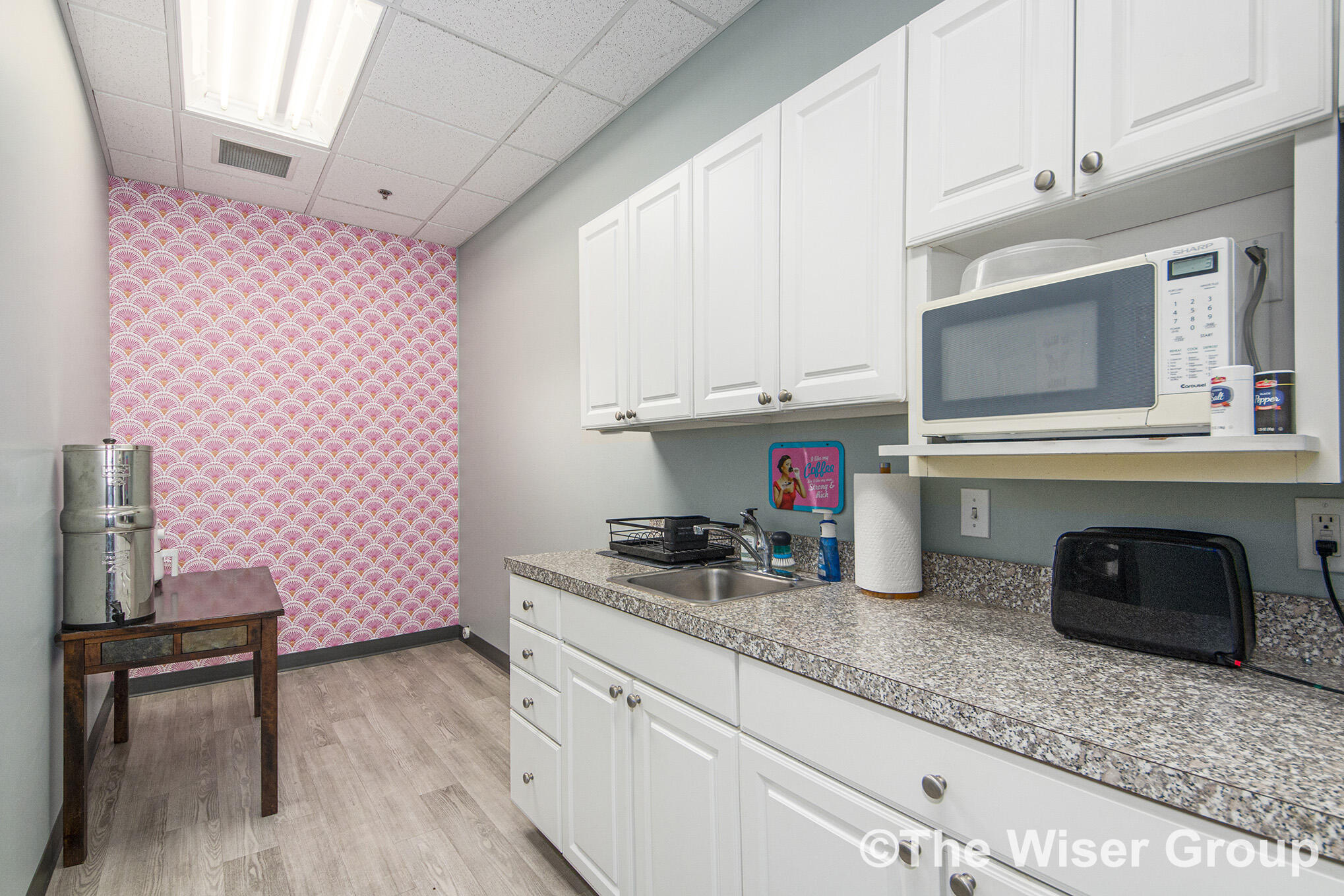 4540 E Paris Avenue Se Unit: Ste A Property Photo 8