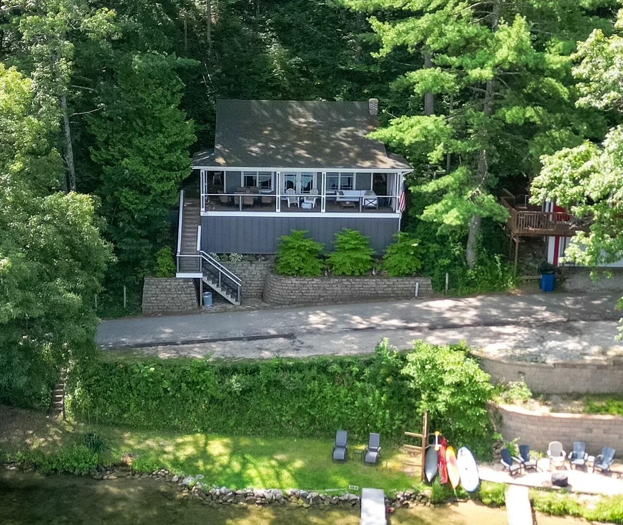 222 W Pickeral Lake Drive Property Photo 1