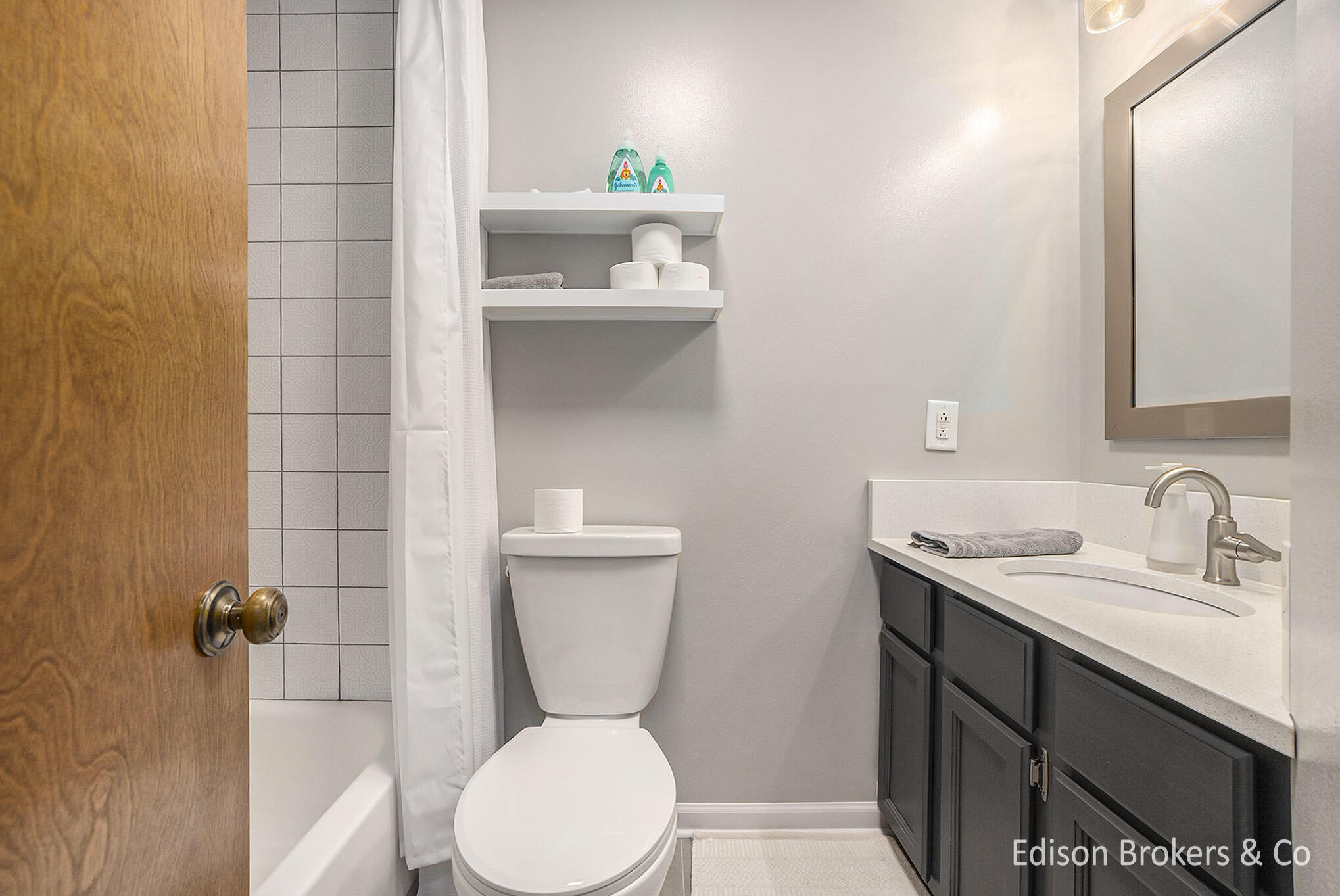 2356 Thistledowne Drive Ne Property Photo 12