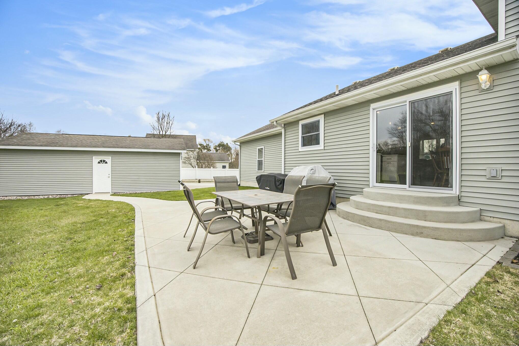 5895 Maple Bend Trail Property Photo 24