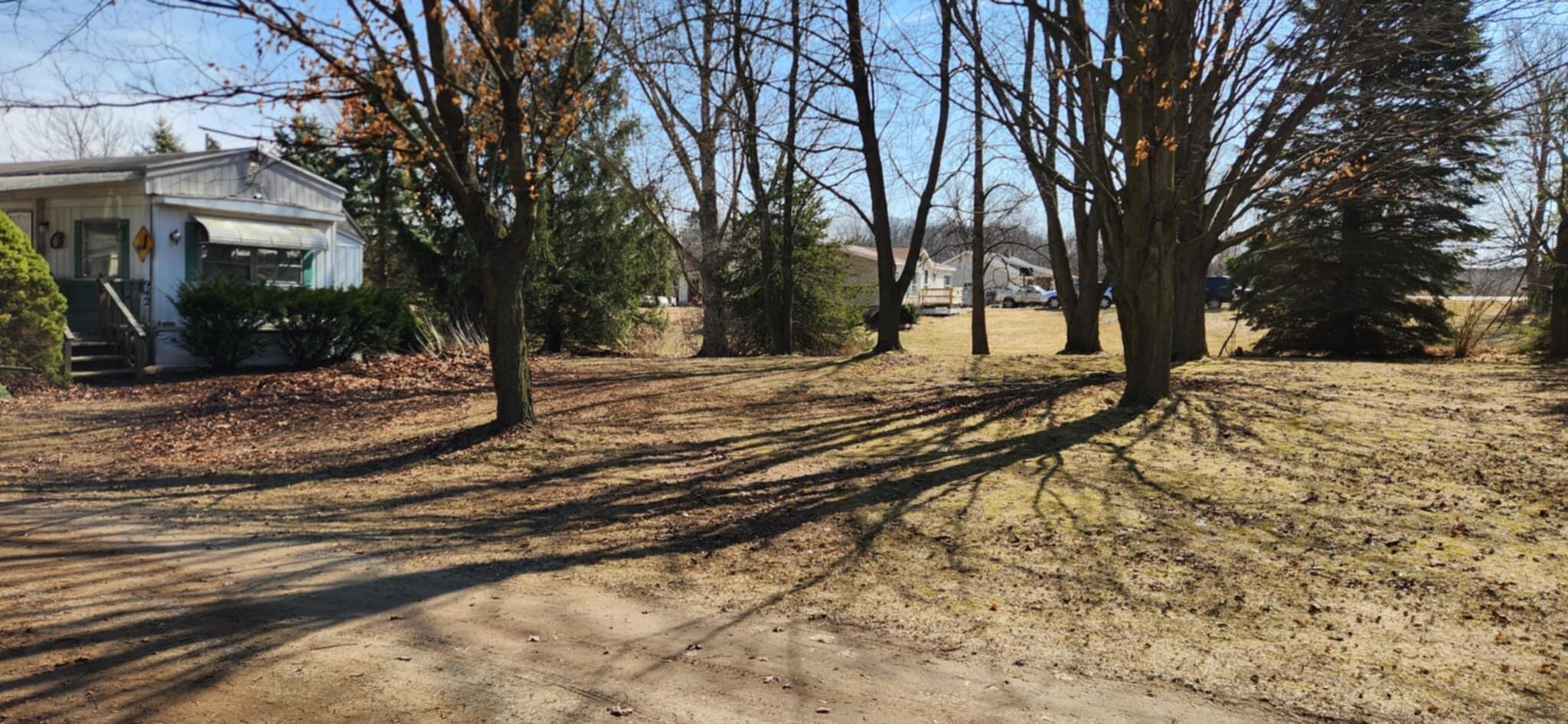 942 Shaw Road Property Photo 3