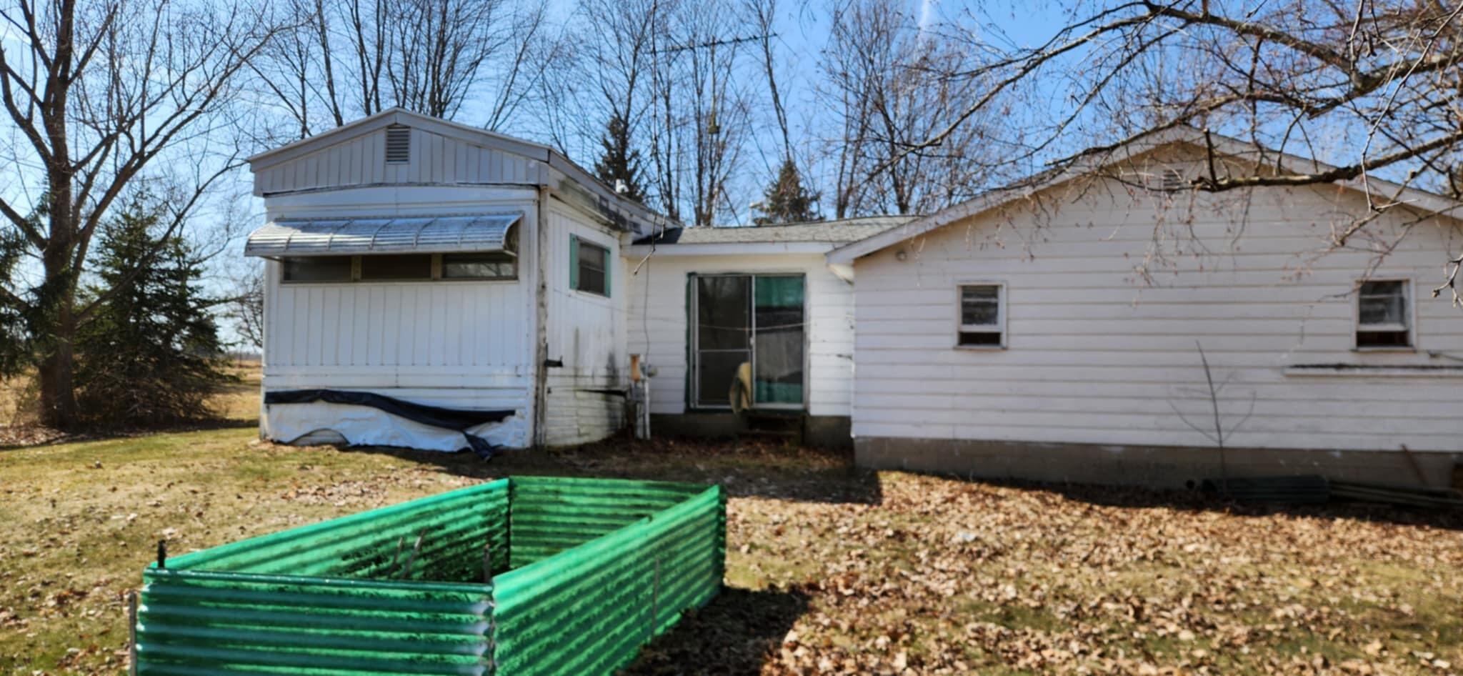 942 Shaw Road Property Photo 8