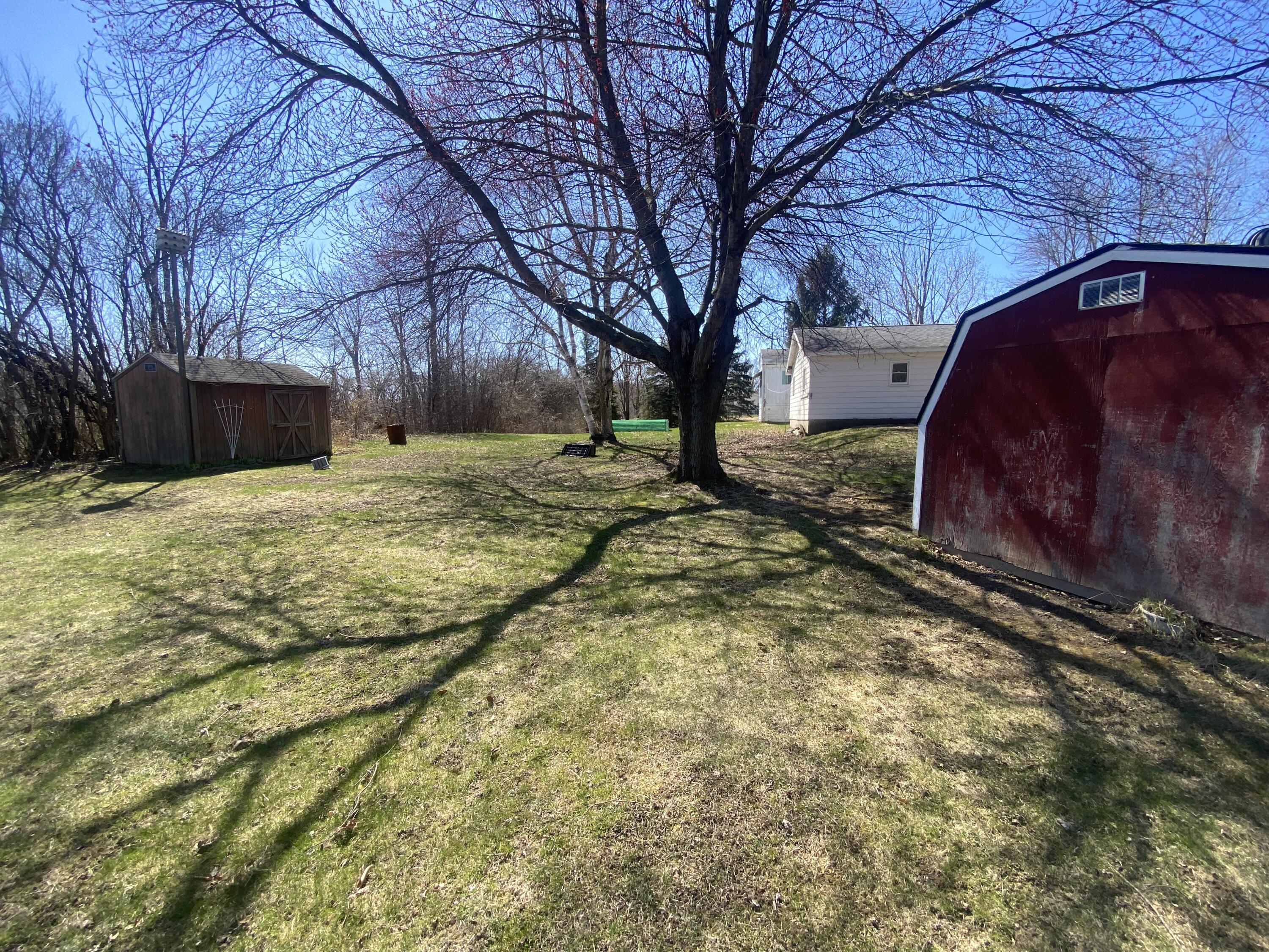 942 Shaw Road Property Photo 11