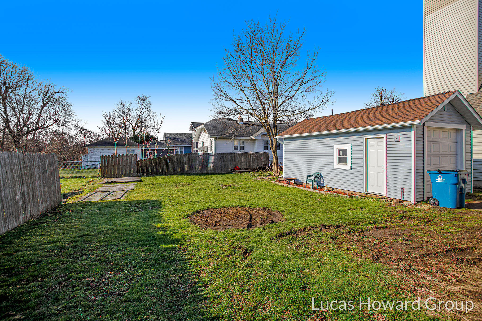 353 W Territorial Road Property Photo 16