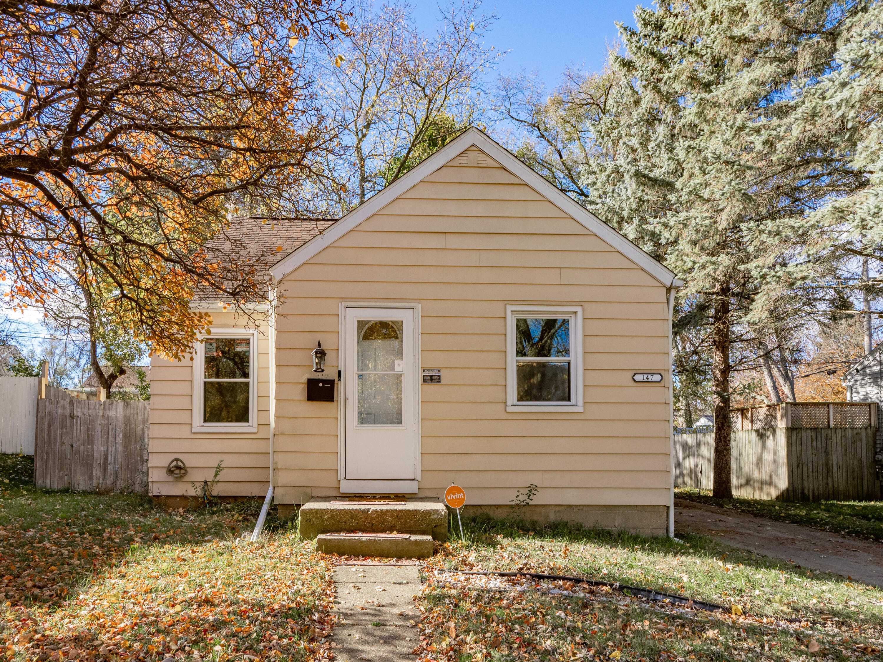 147 Wiltshire Avenue Property Photo 1