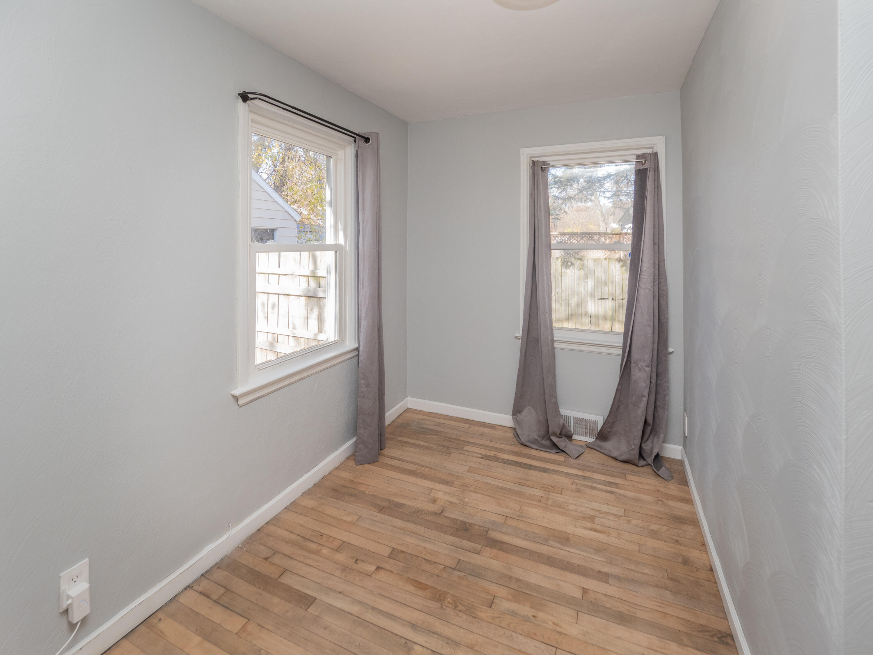 147 Wiltshire Avenue Property Photo 12