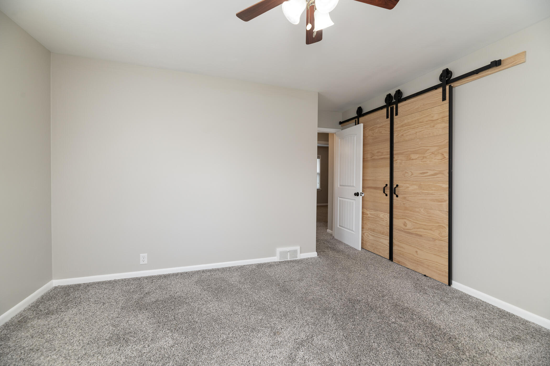 3325 Cranbrook Avenue Property Photo 27