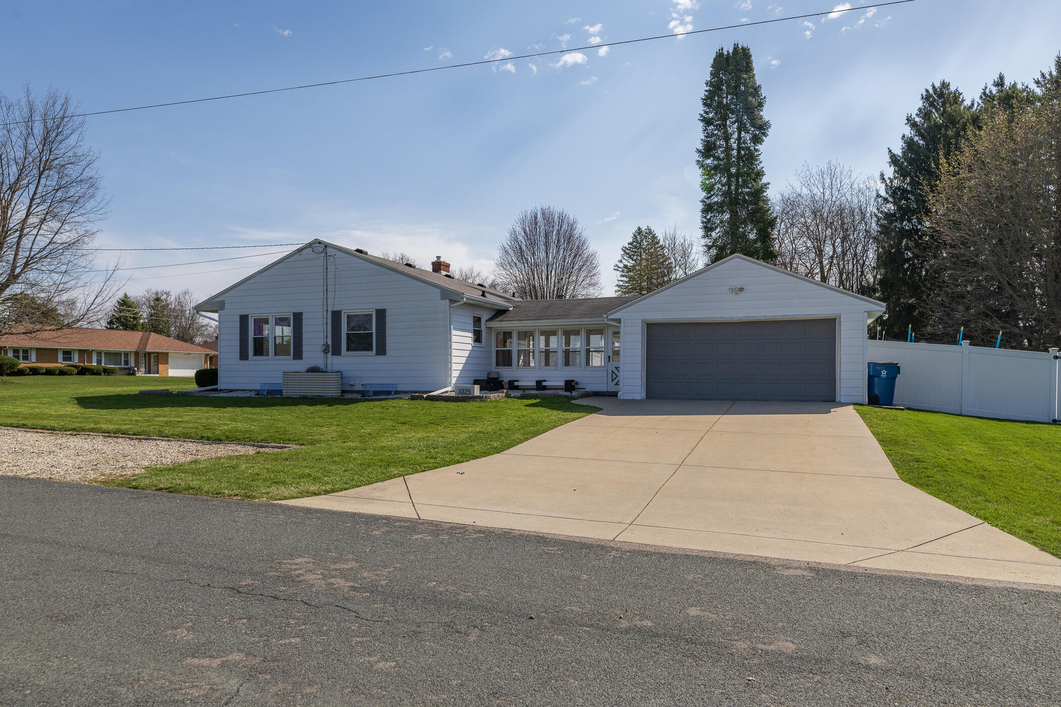 3325 Cranbrook Avenue Property Photo 48