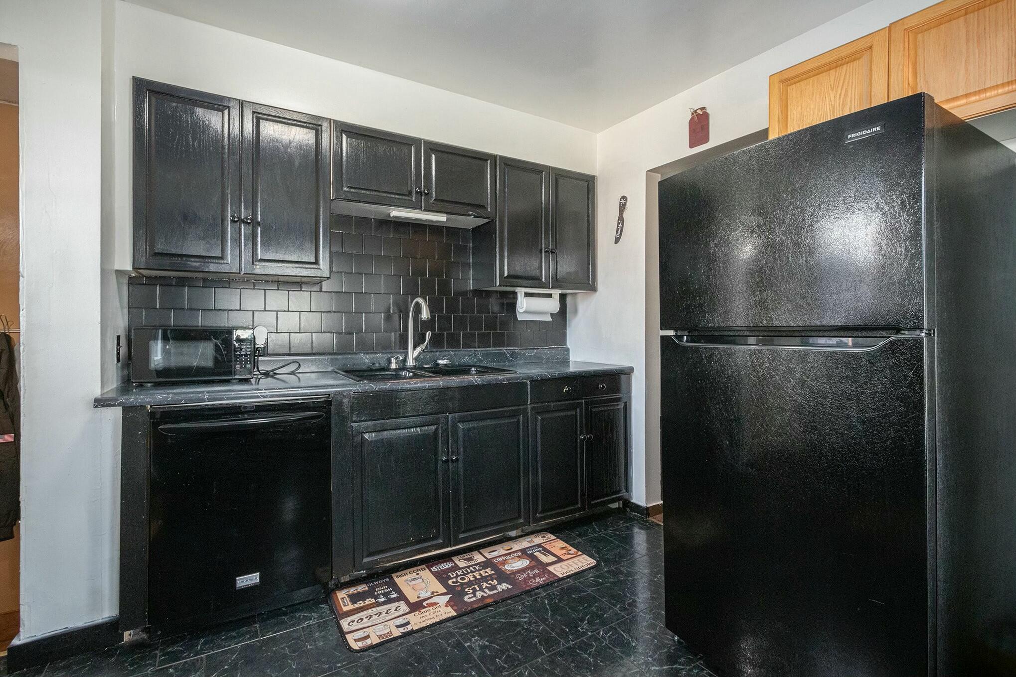 236 Helmar Court Property Photo 8