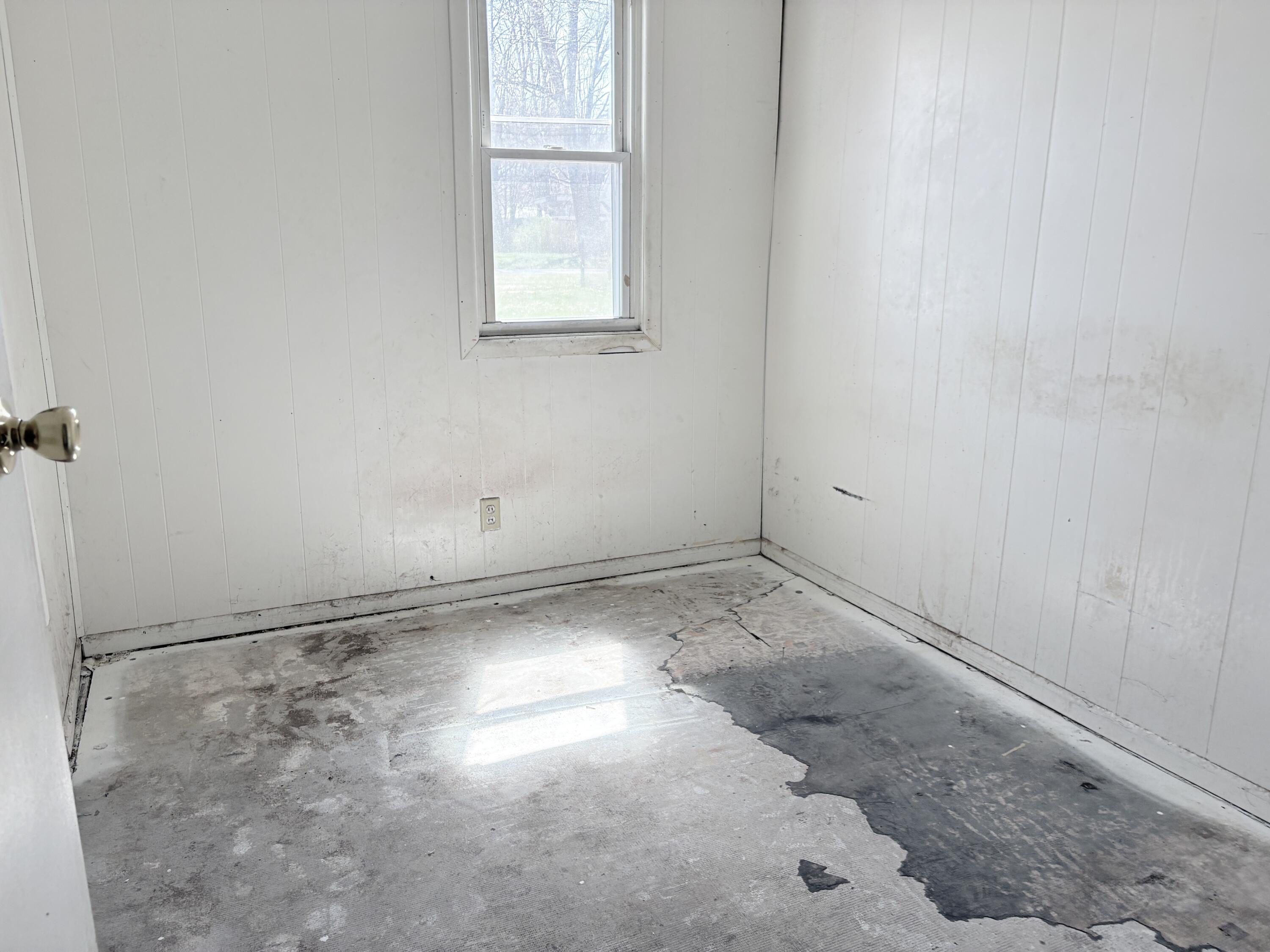 1640 Mclaughlin Avenue Property Photo 9