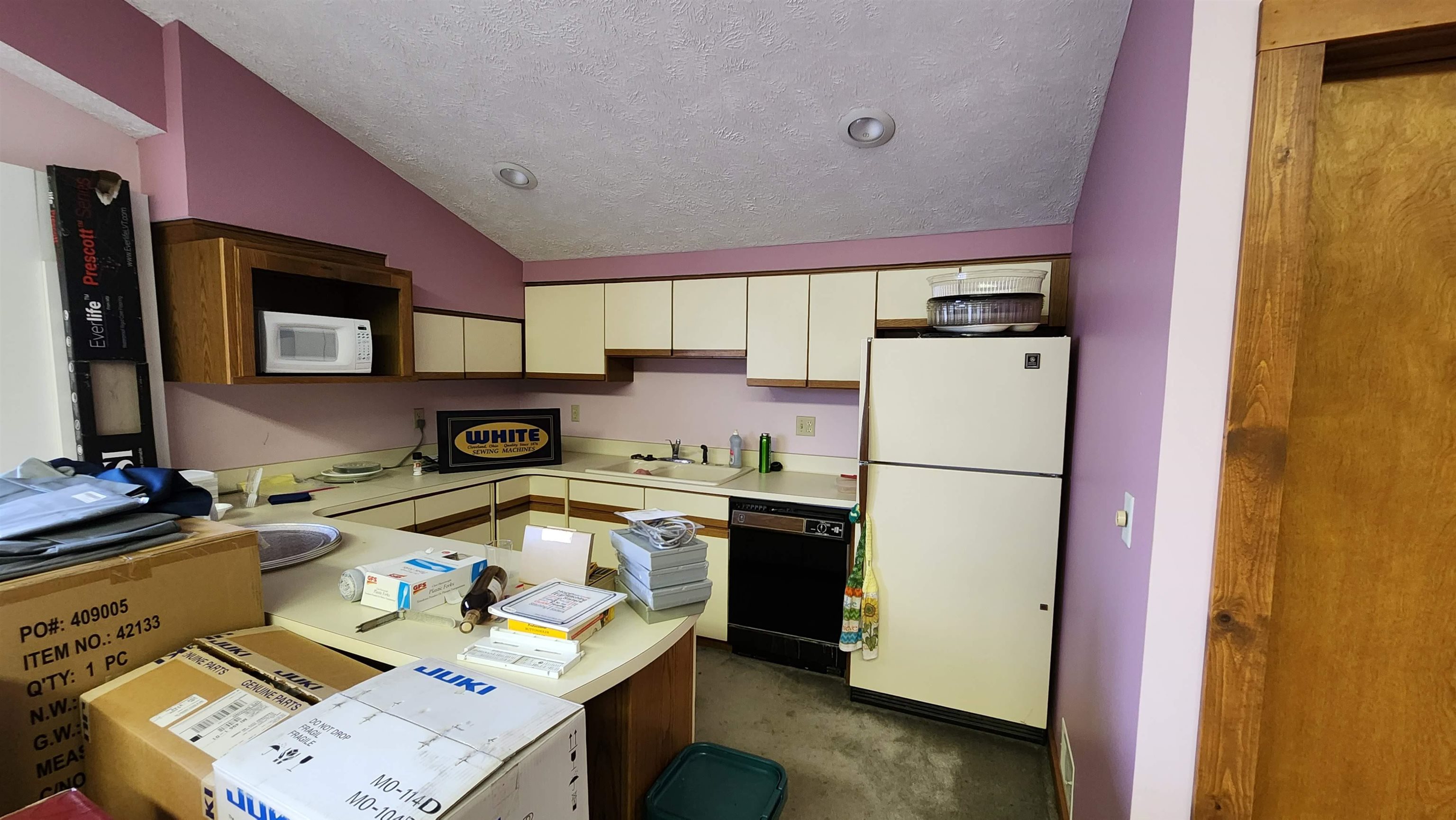 966 S Airport Property Photo 14