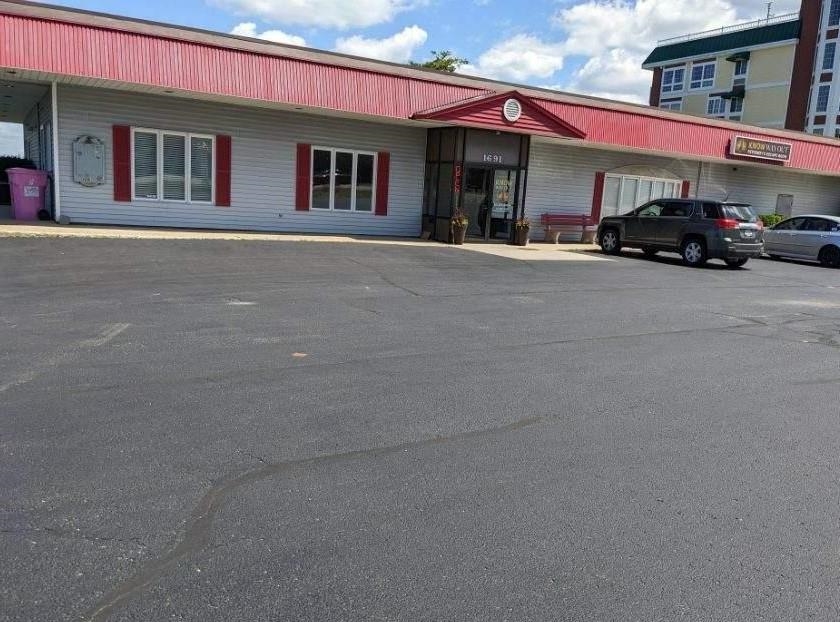 1691 Us-131 Property Photo 1