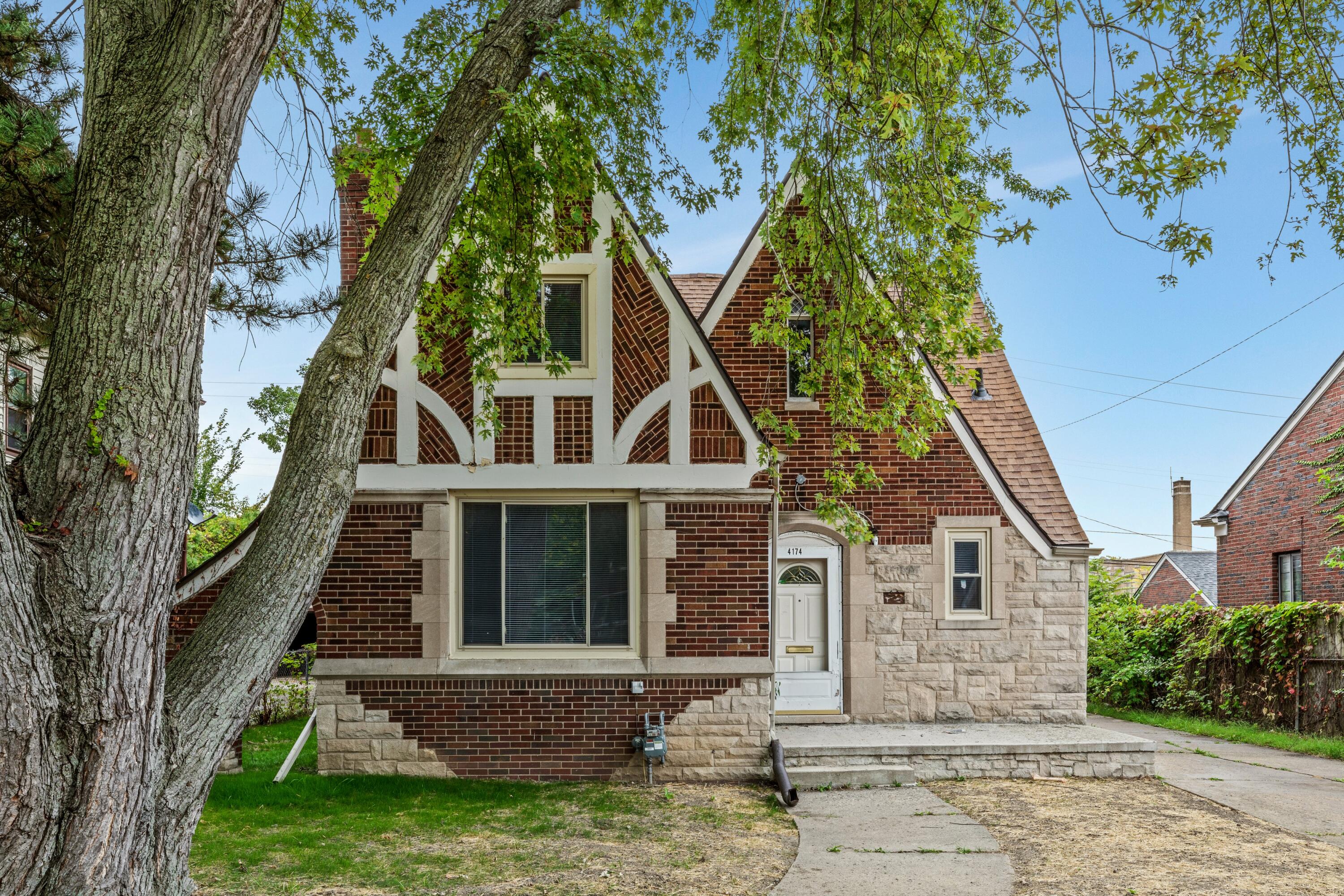 4174 Balfour Road Property Photo 1