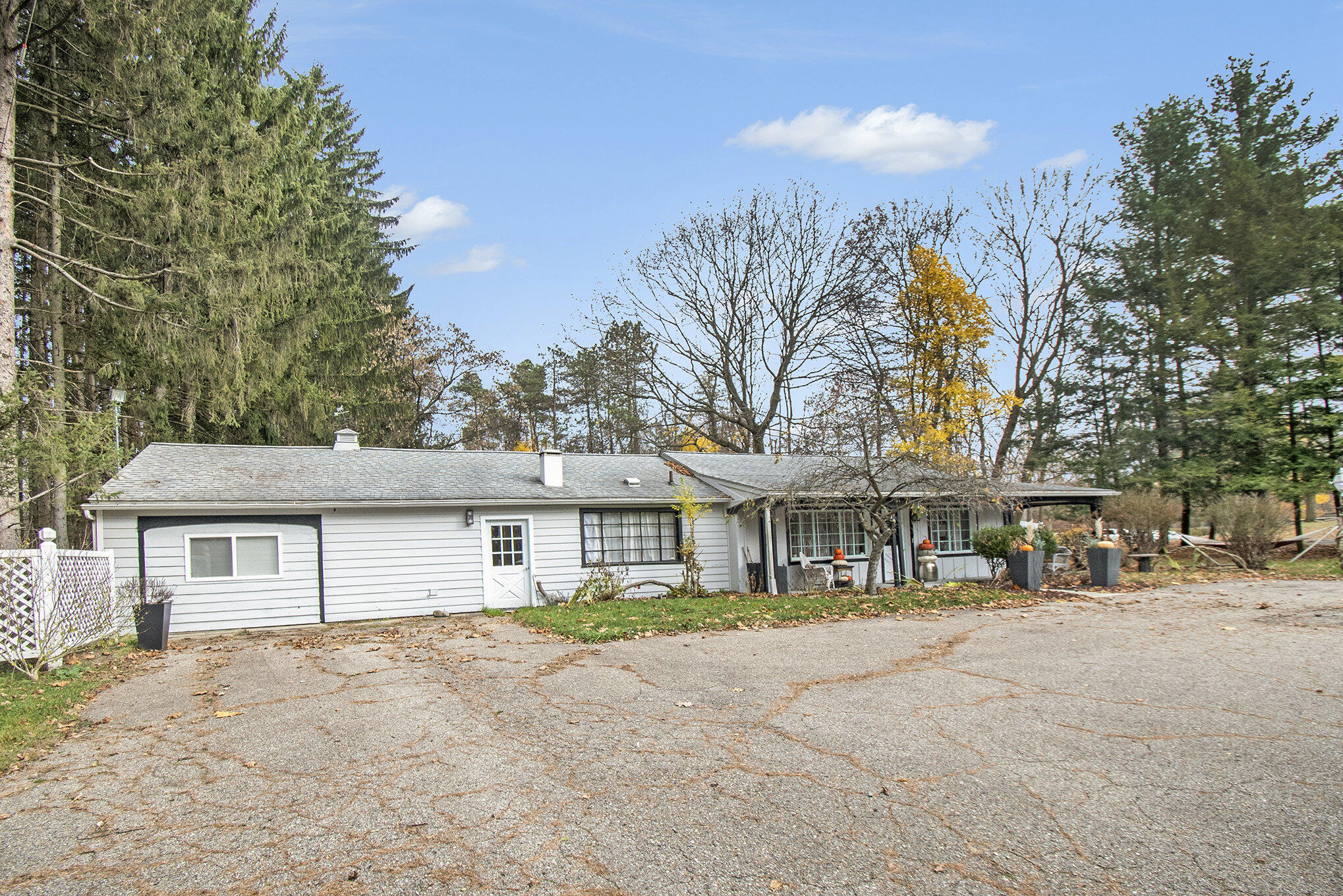 4491 S Jackson Road Property Photo 1