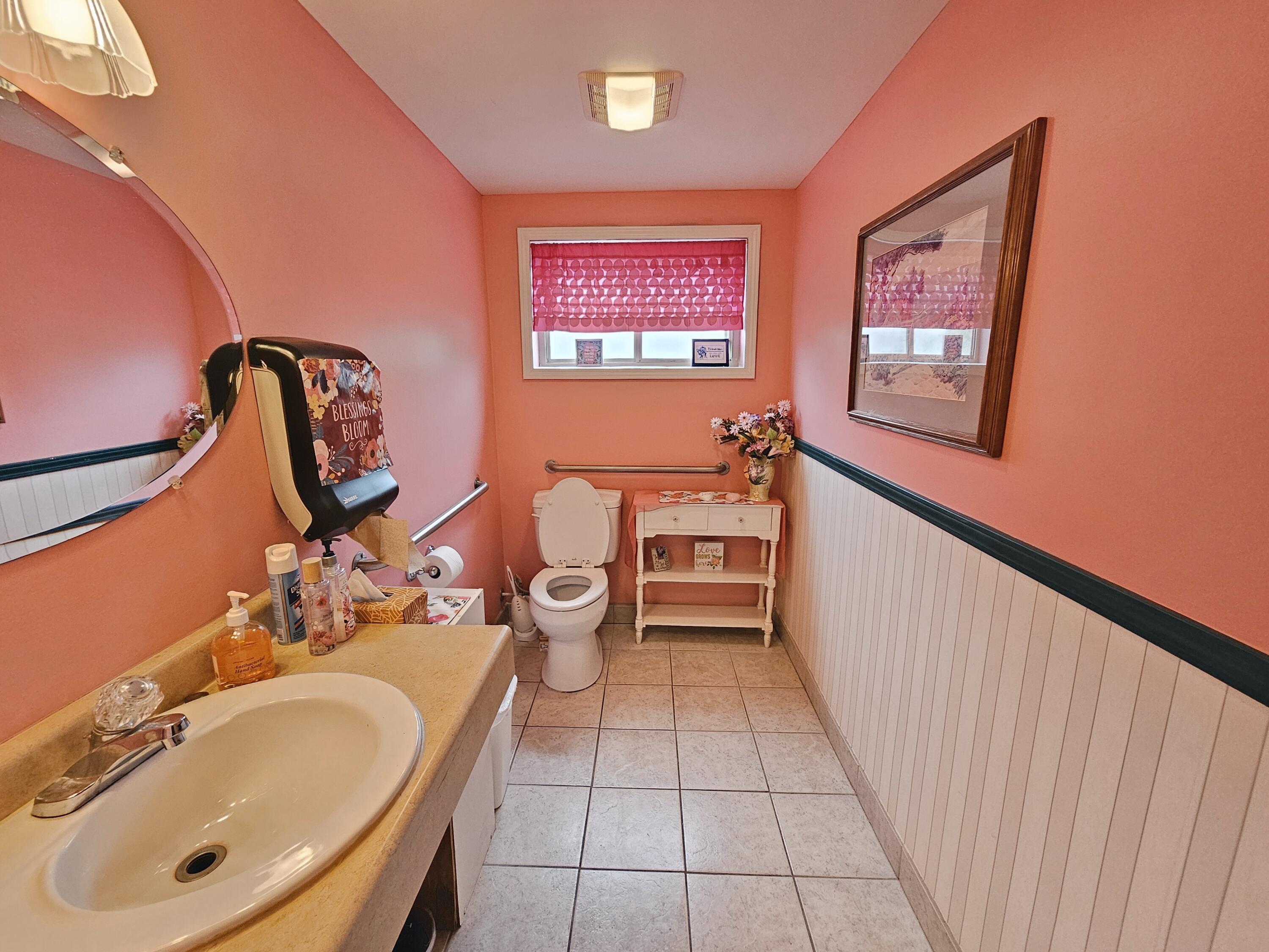 21501 Goddard Road Property Photo 5