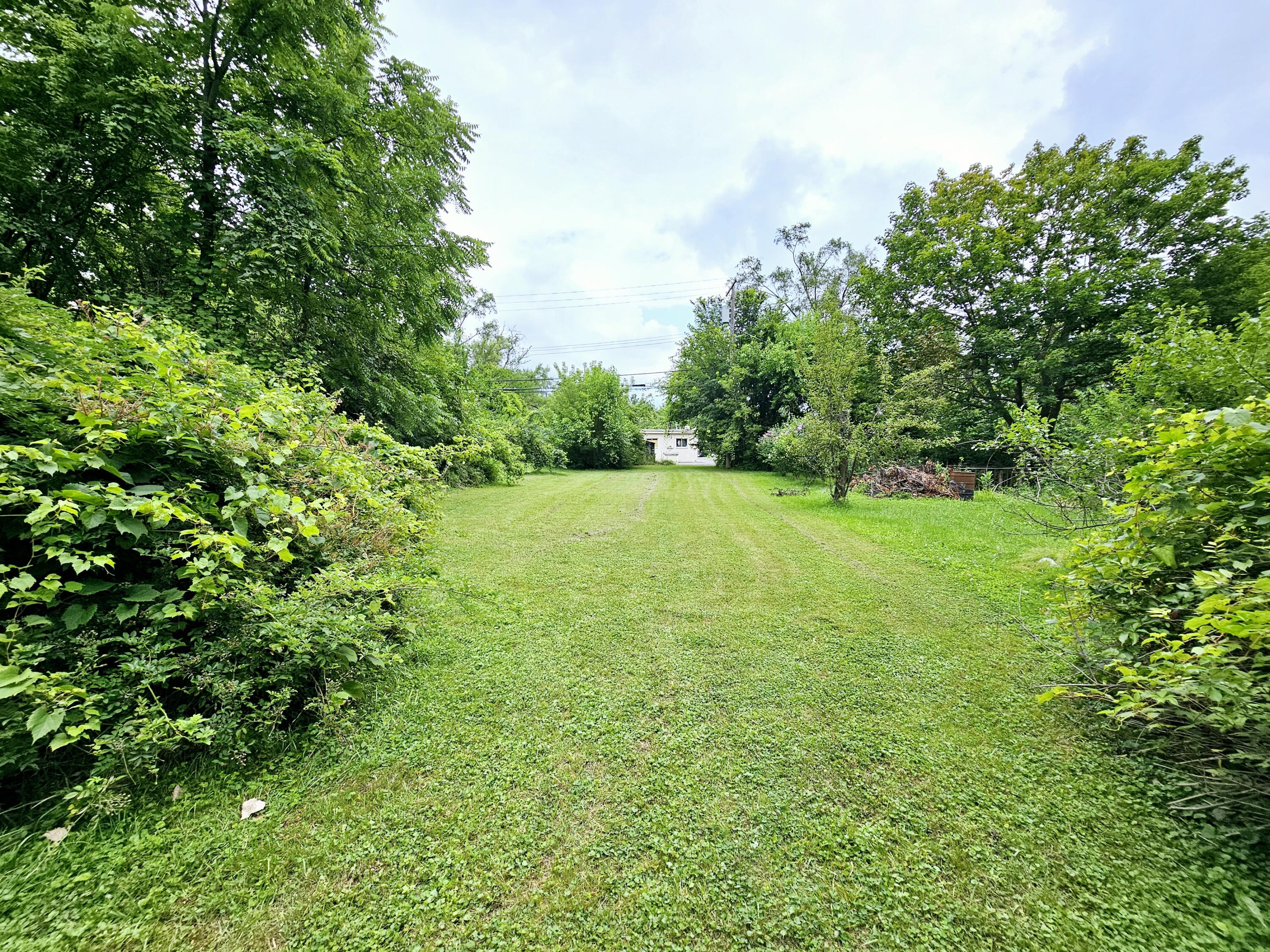 21501 Goddard Road Property Photo 10